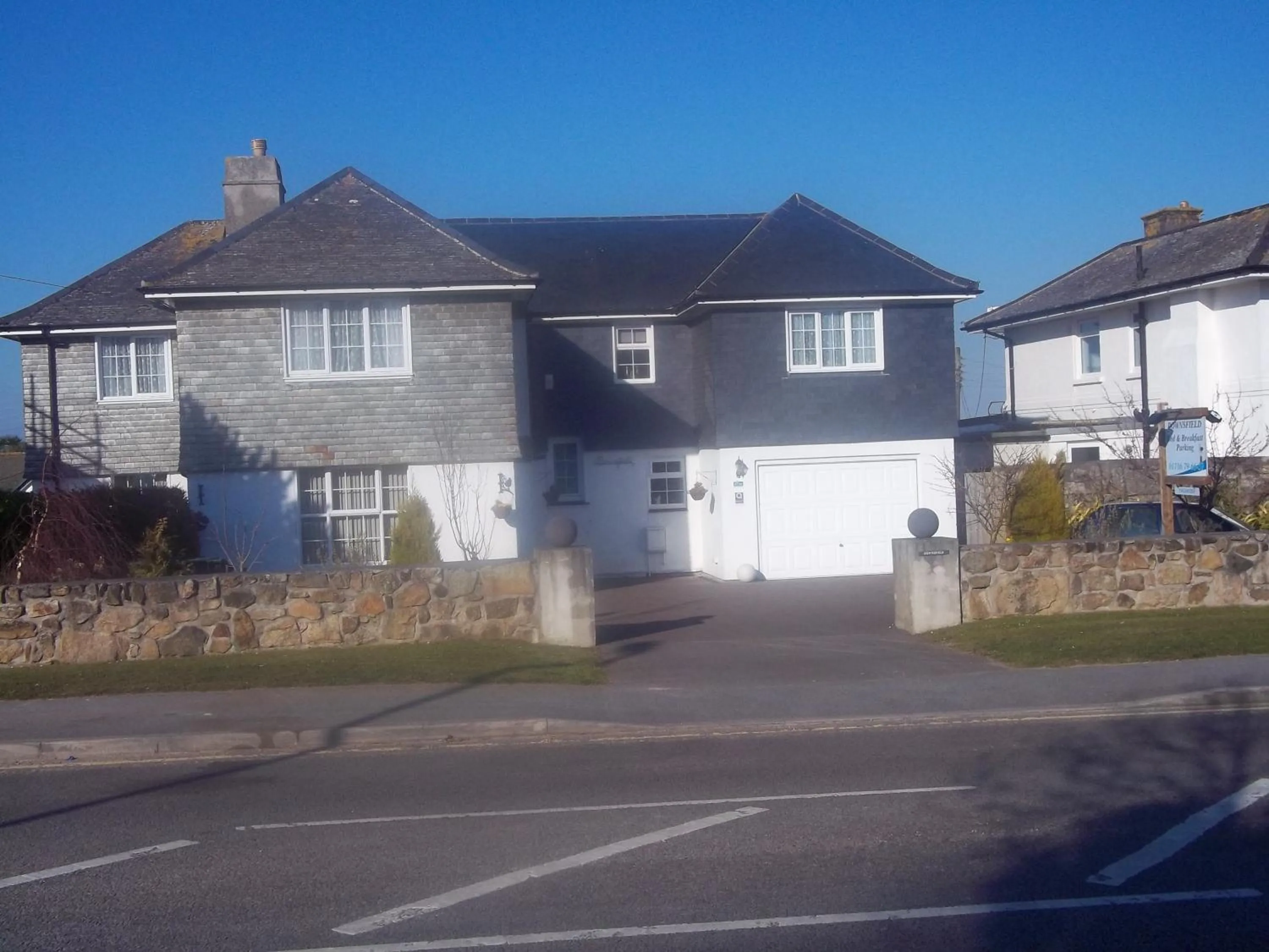 Property building in Downsfield Bed and Breakfast