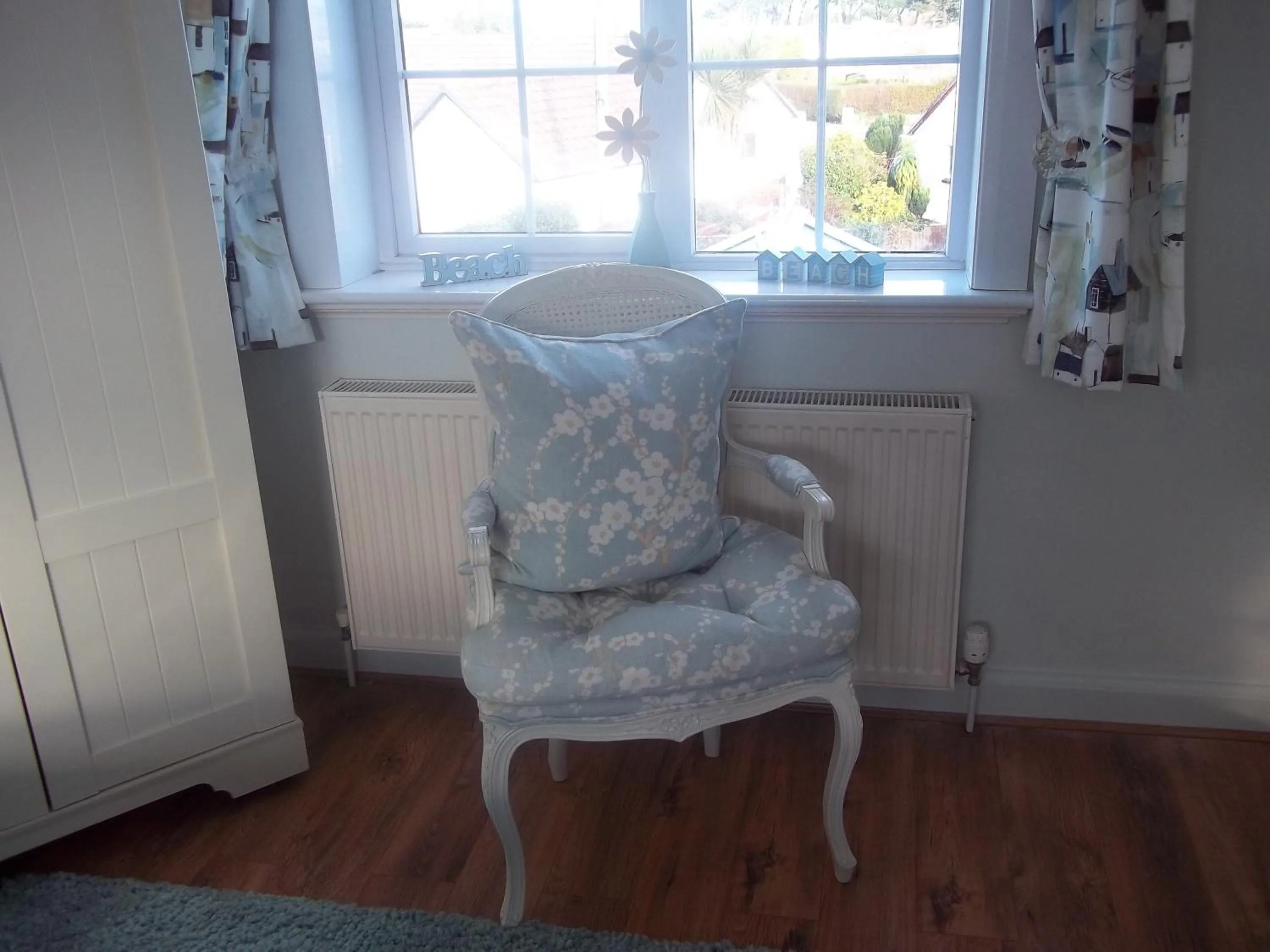 Day in Downsfield Bed and Breakfast