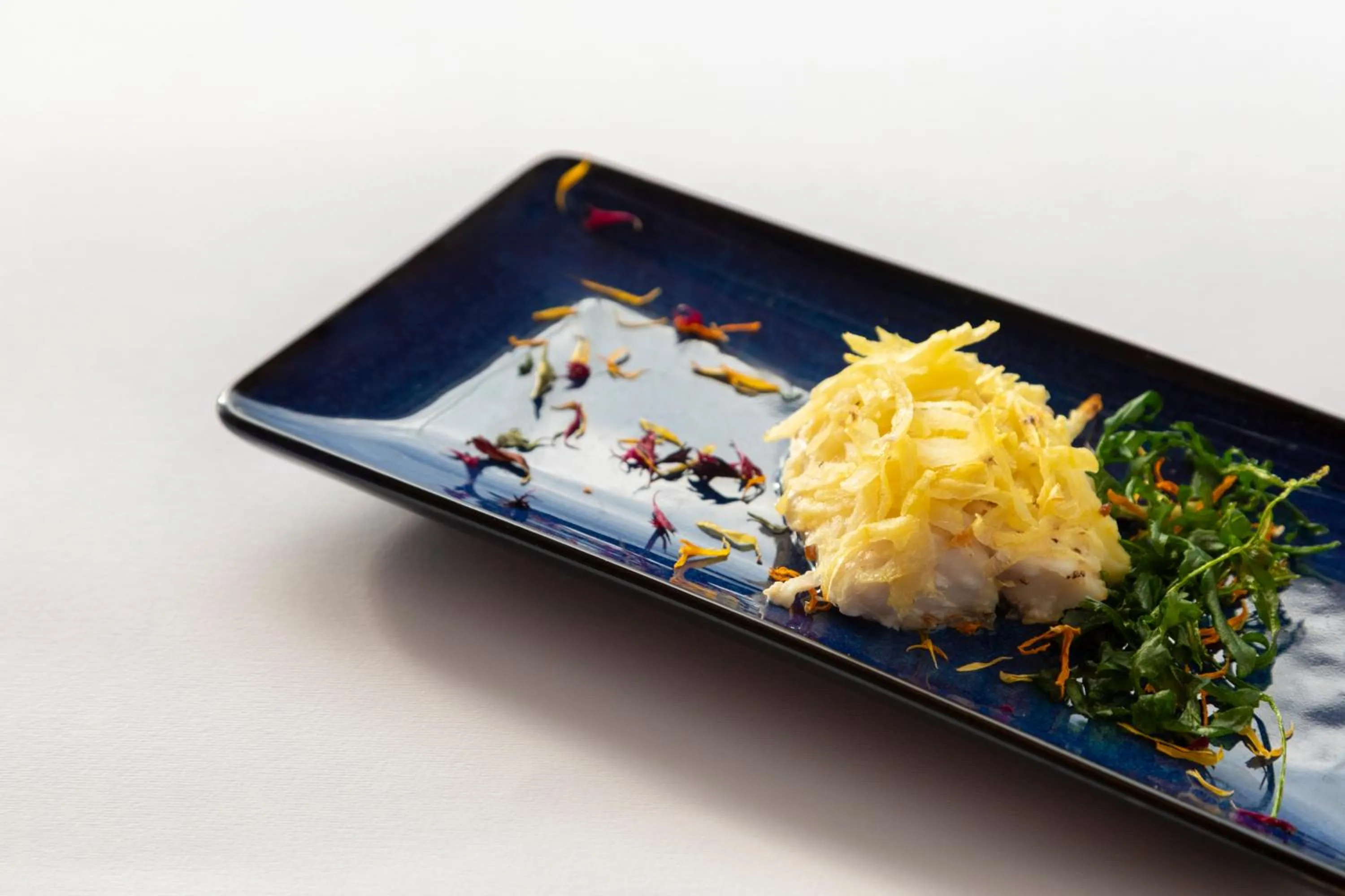 Restaurant/places to eat in Midenza Seaside & Nature Retreat