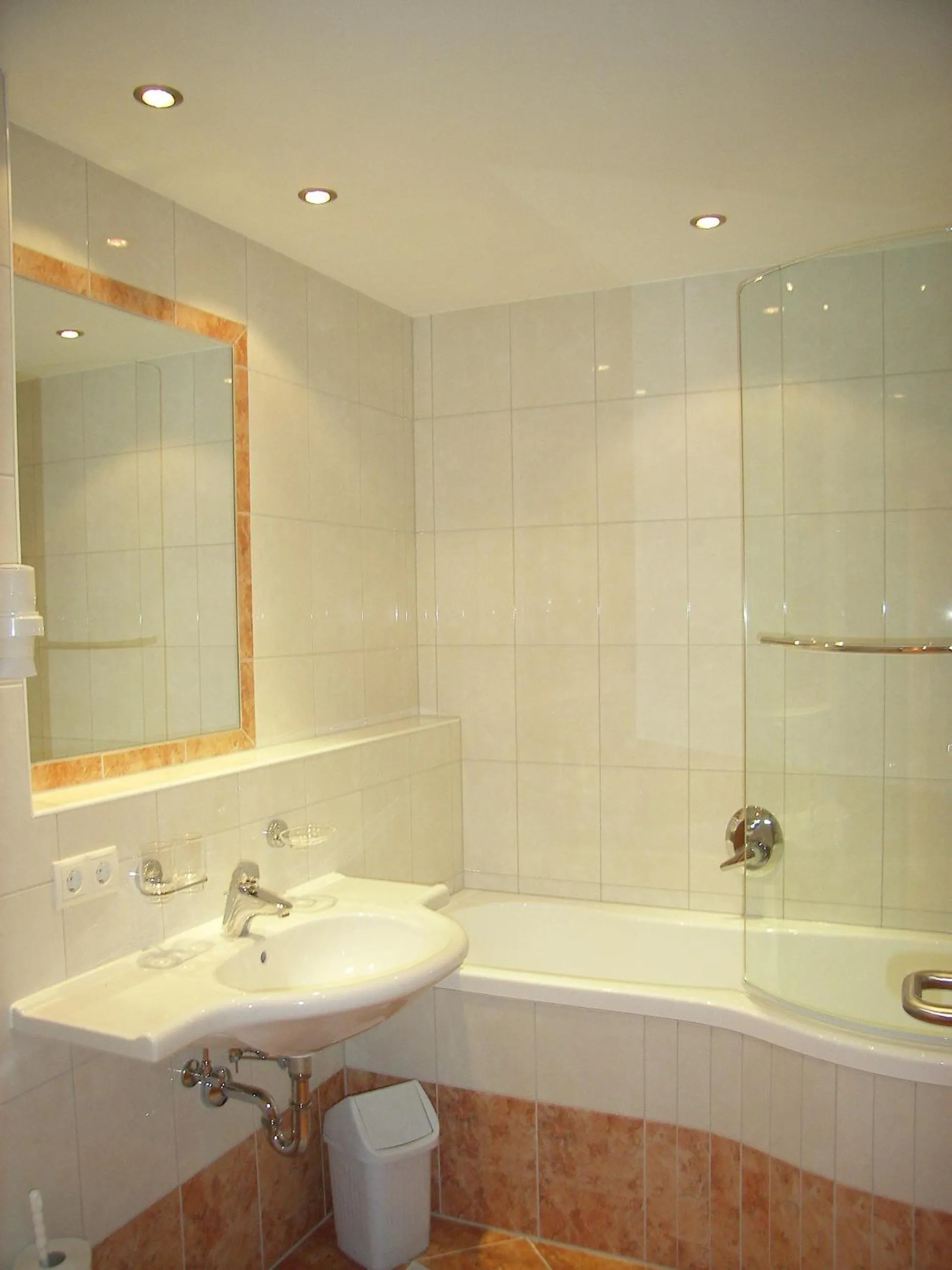 Bathroom in Haus Bergkristall