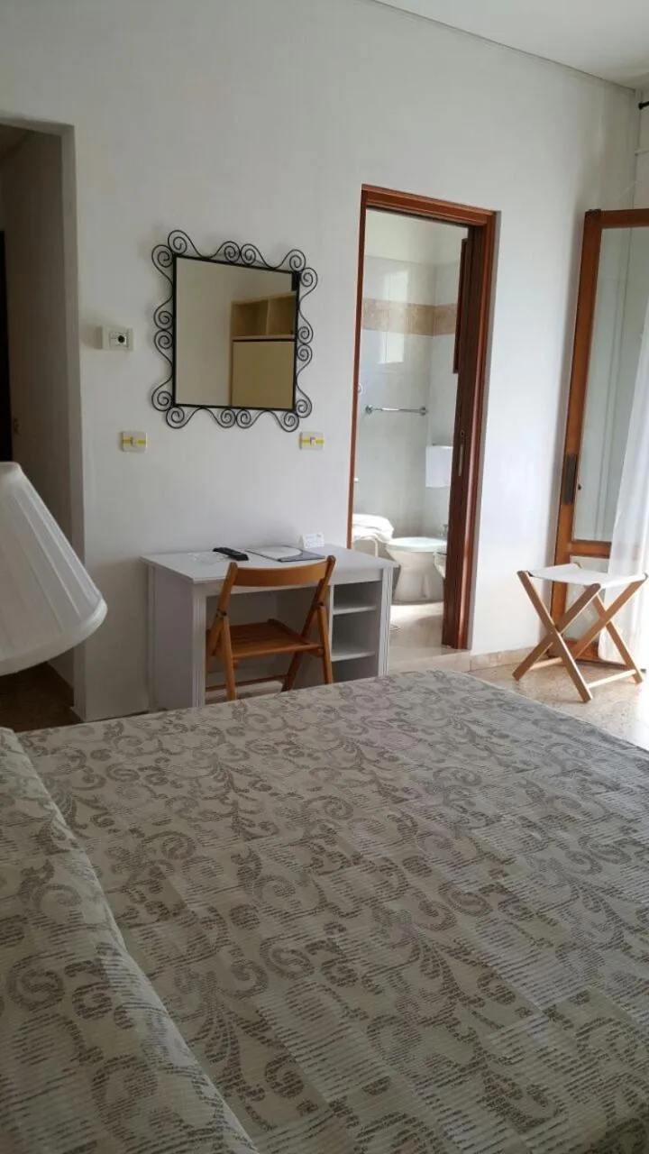 Bed in Hotel Marietta