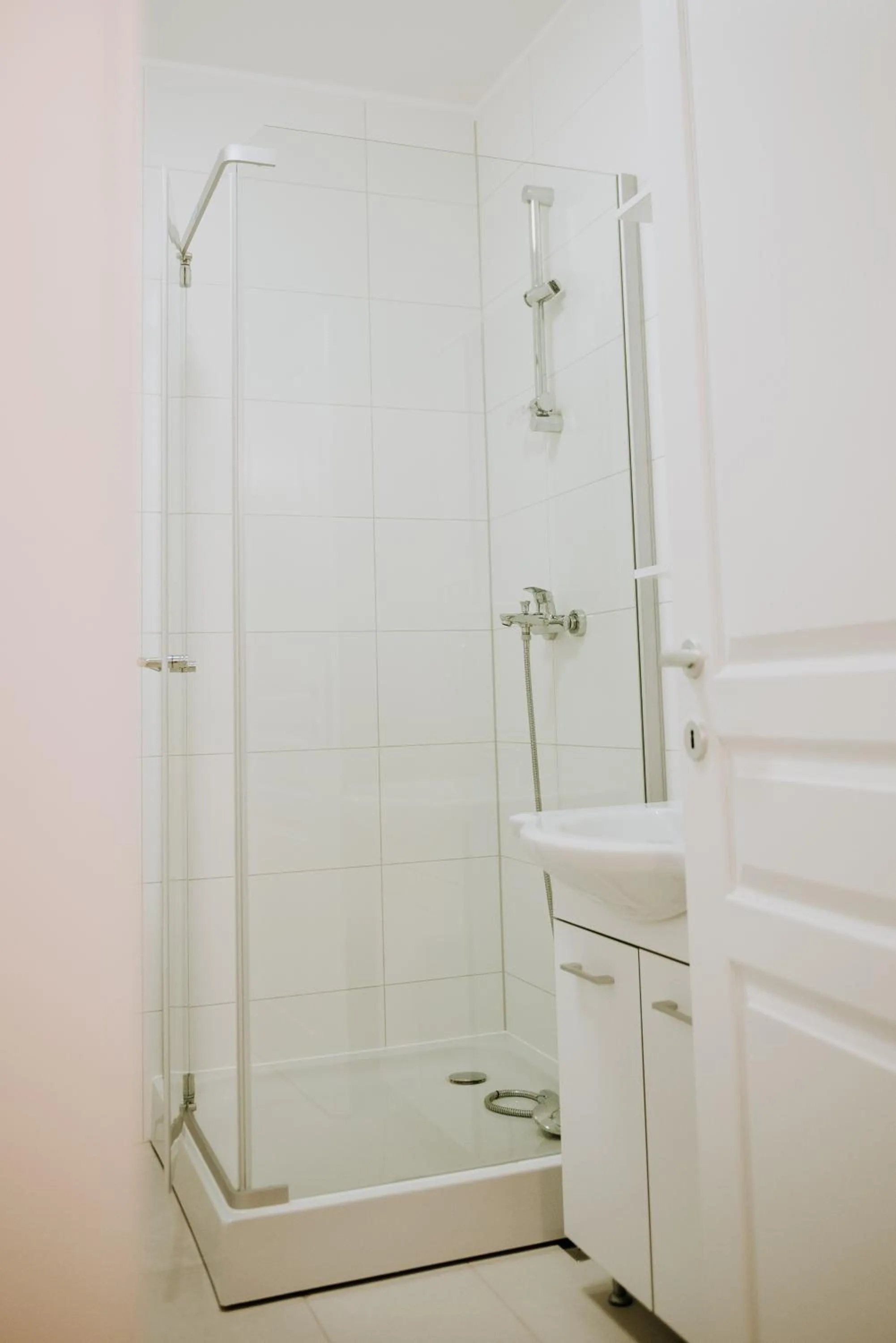 Shower in ZEN Central Apartments