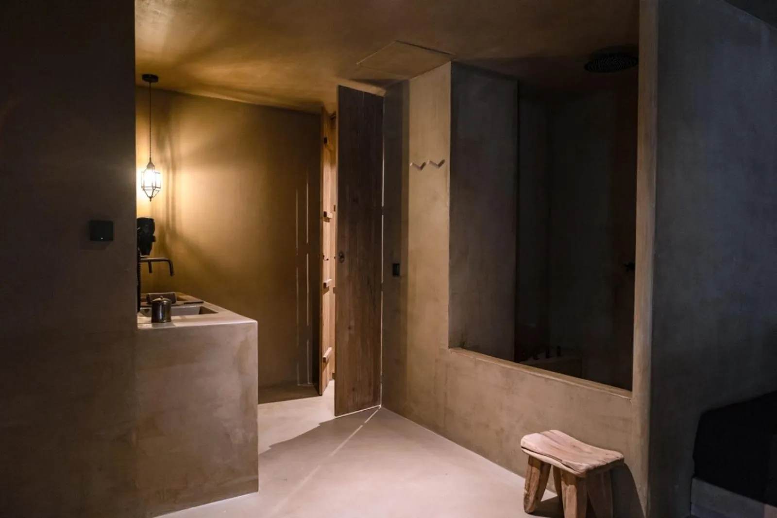 Bathroom, Bed in Life Gallery Hotel & Spa