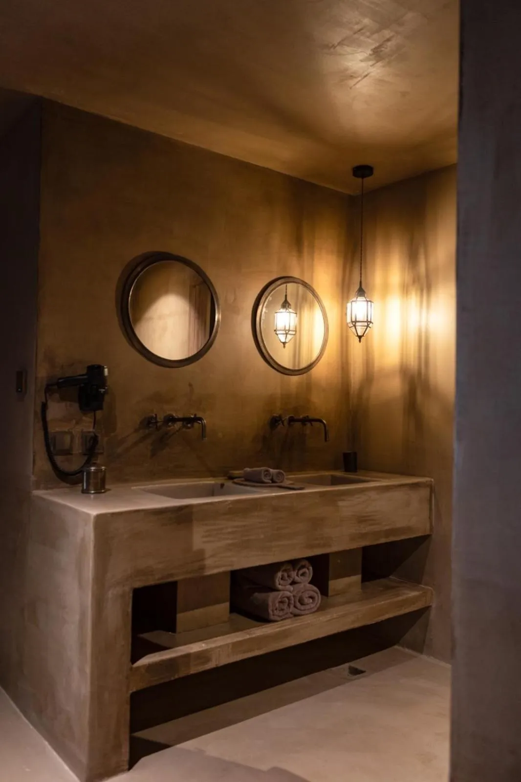 Bathroom in Life Gallery Hotel & Spa