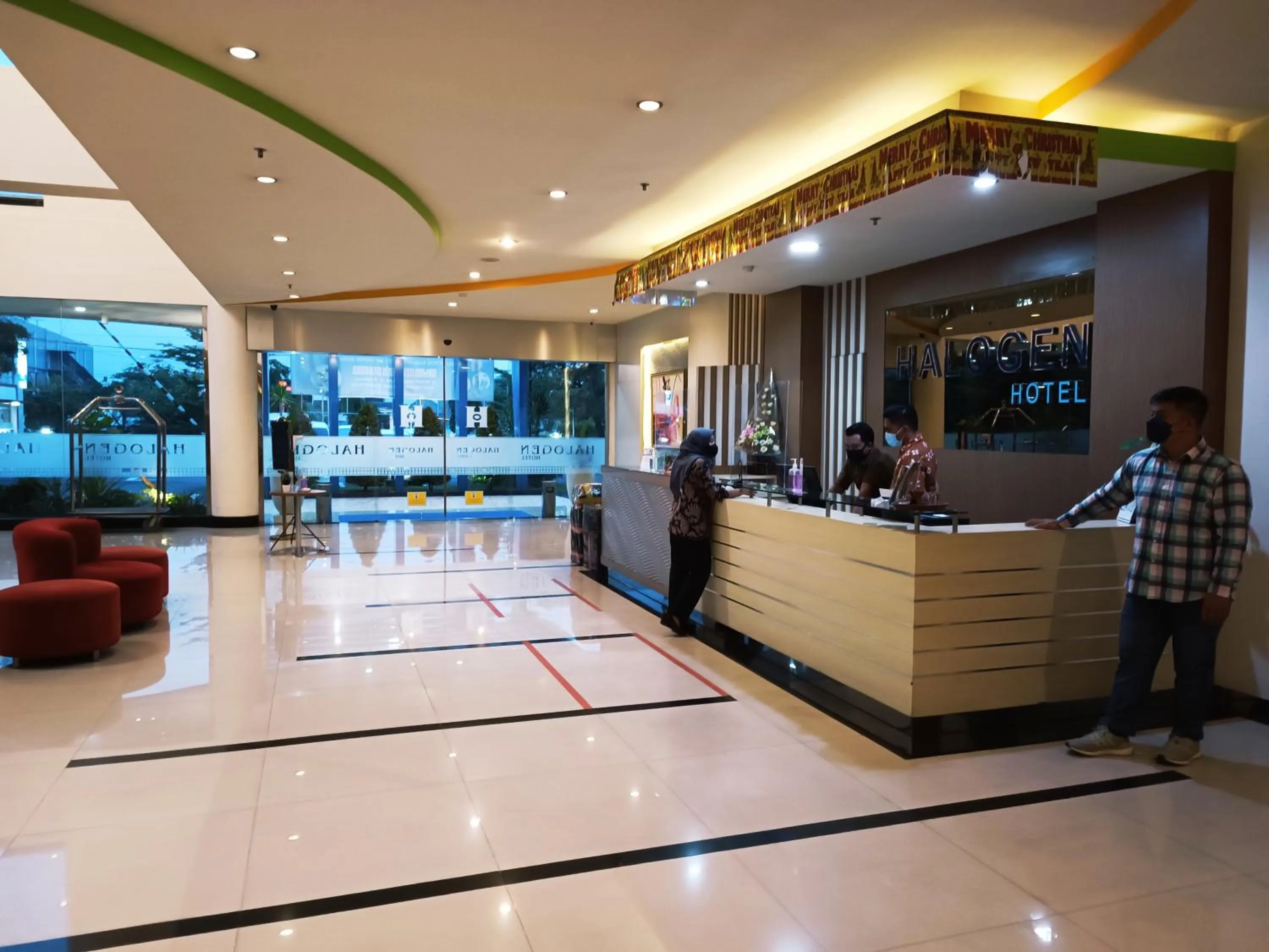 Halogen Hotel Airport Surabaya