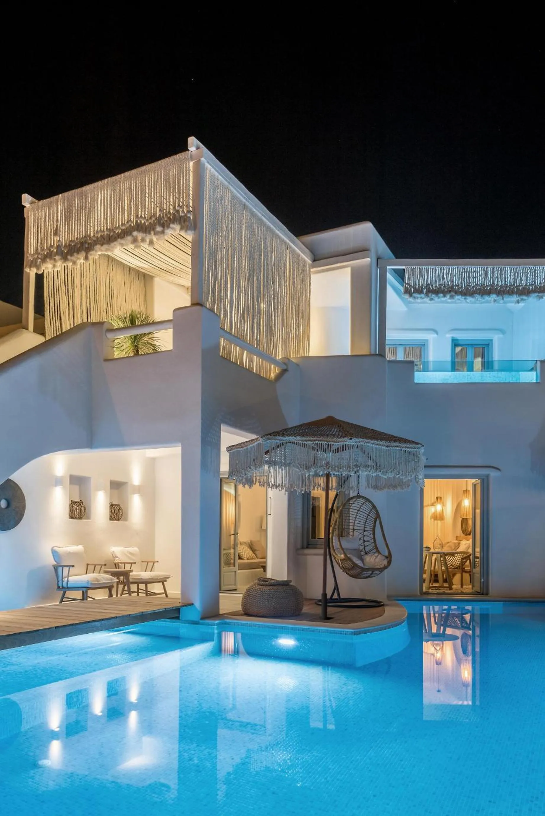 Property building in Virtu Suites