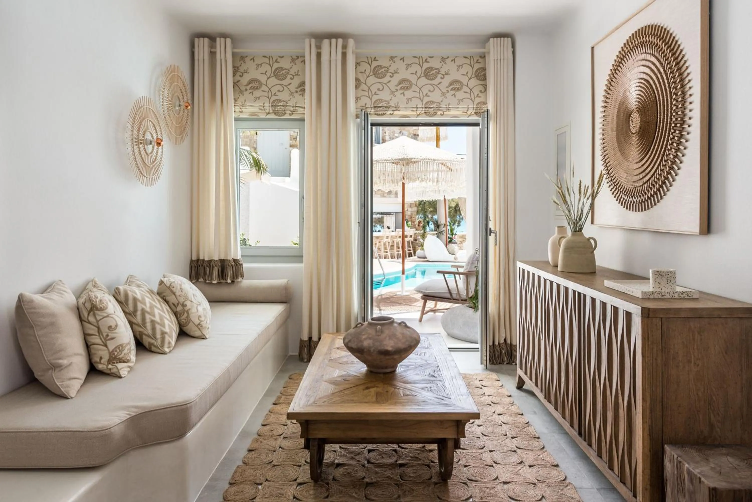 Patio in Virtu Suites