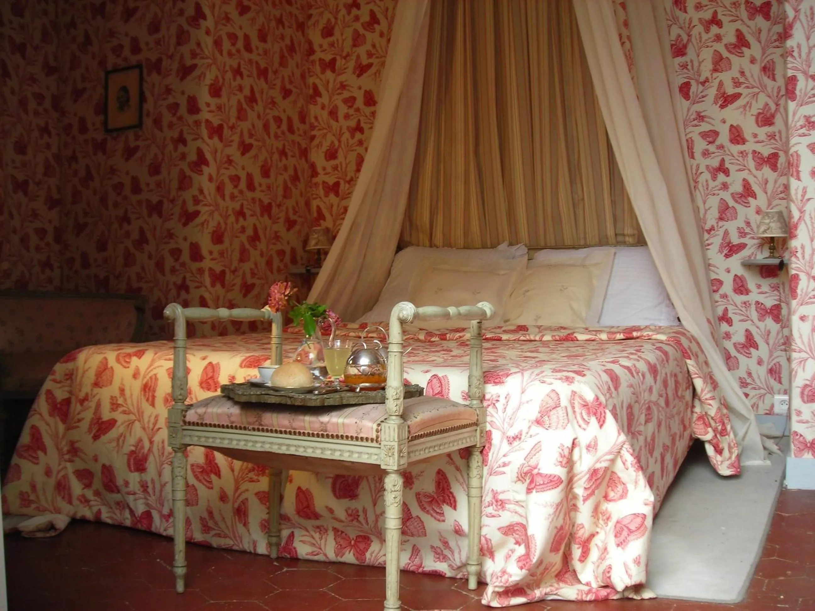 Bedroom, Bed in La Marronniere
