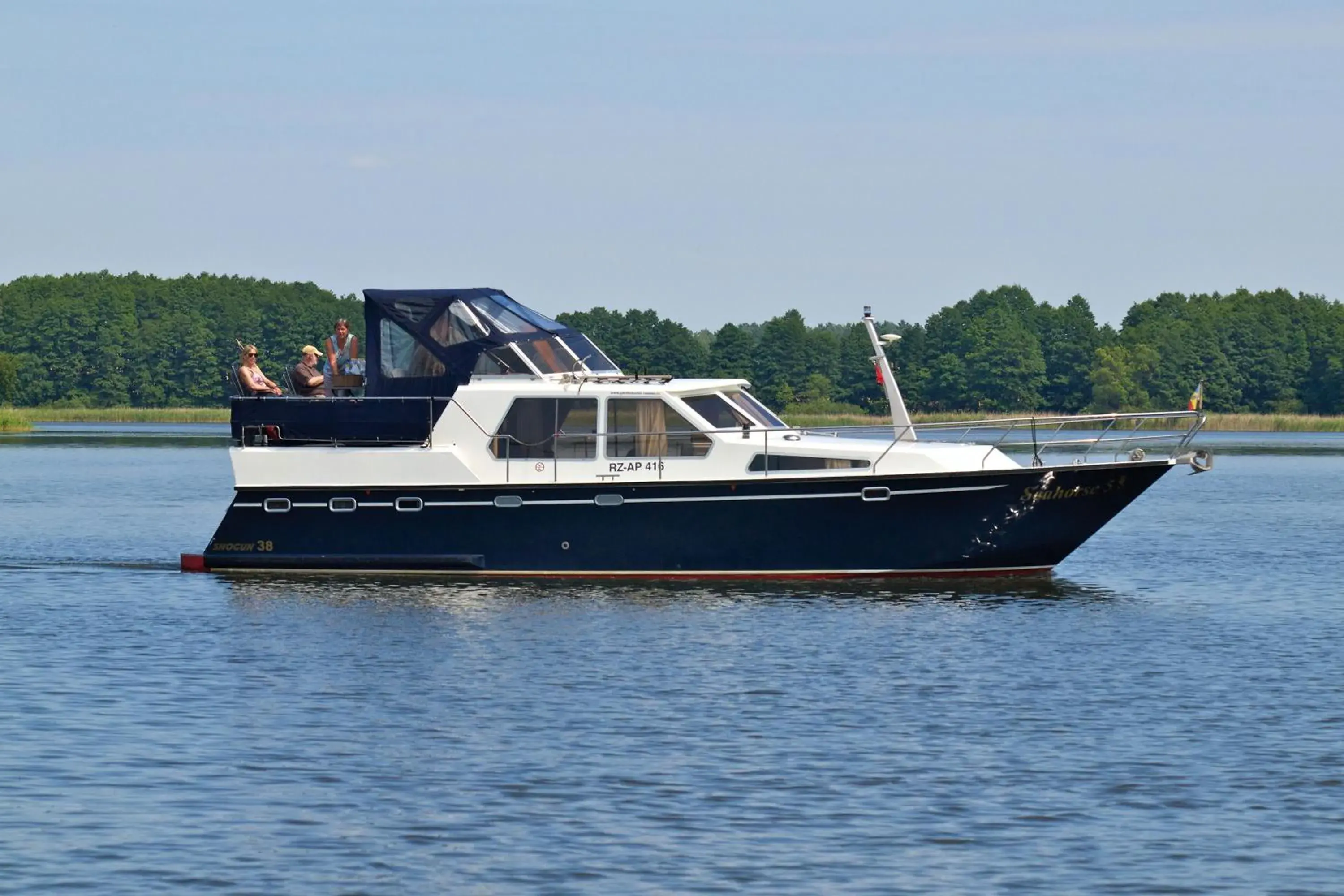 Boats & Yachts at Rechlin Marina by Kuhnle-Tours Boats & Yachts at Rechlin Marina by Kuhnle-Tours