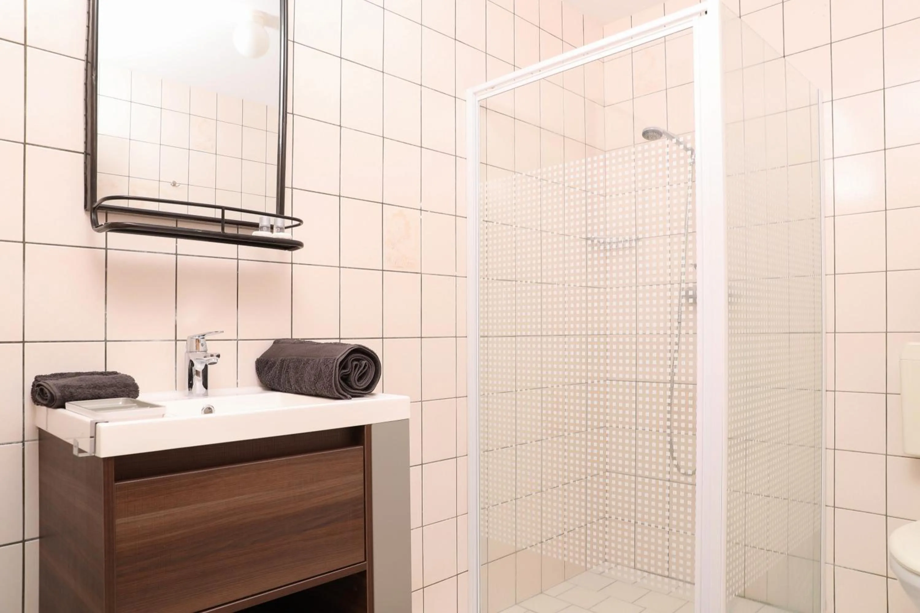 Bathroom in B&B Bie Janssen