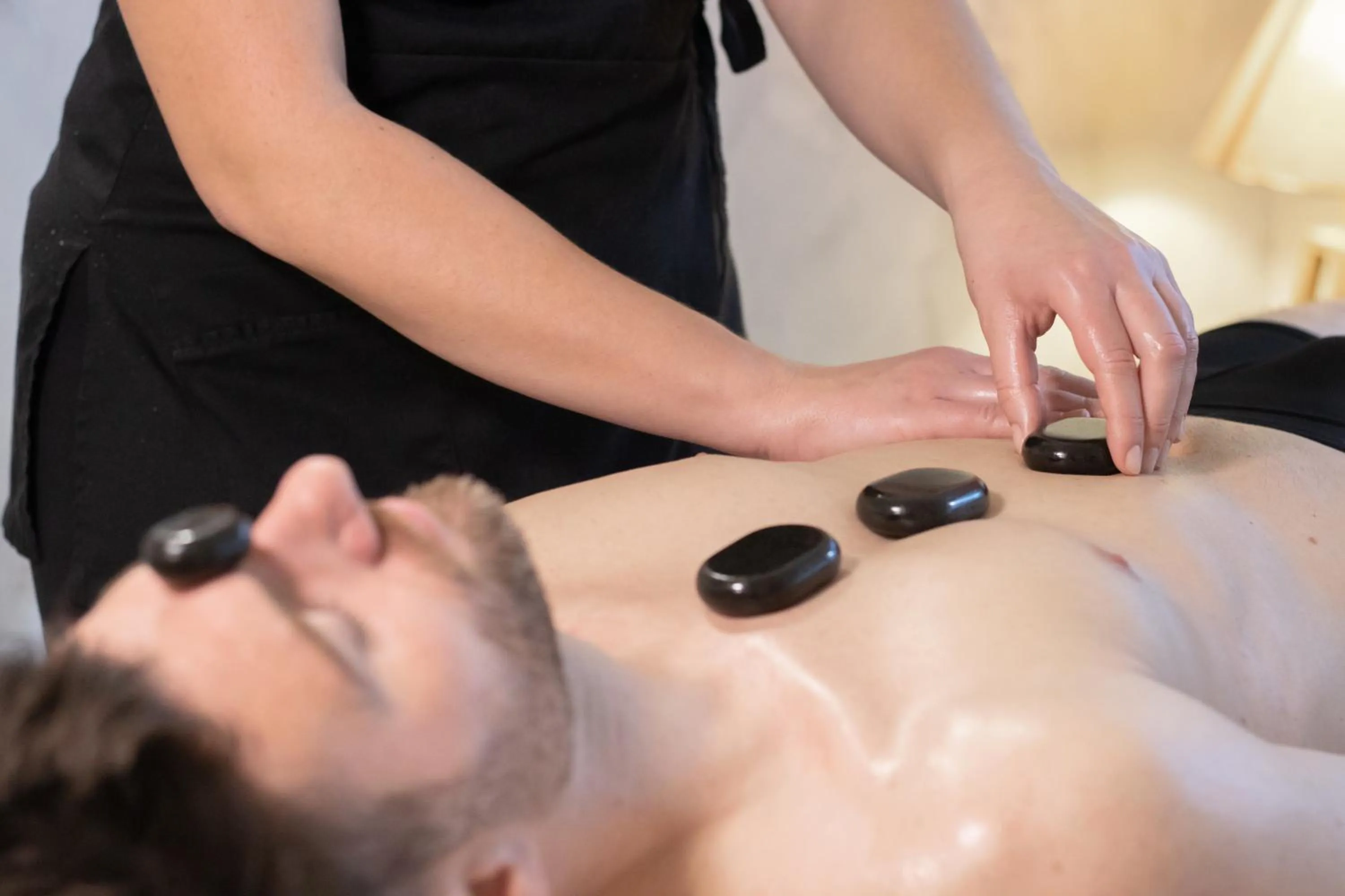 Massage in Côté Thalasso Hôtel & Spa Marin