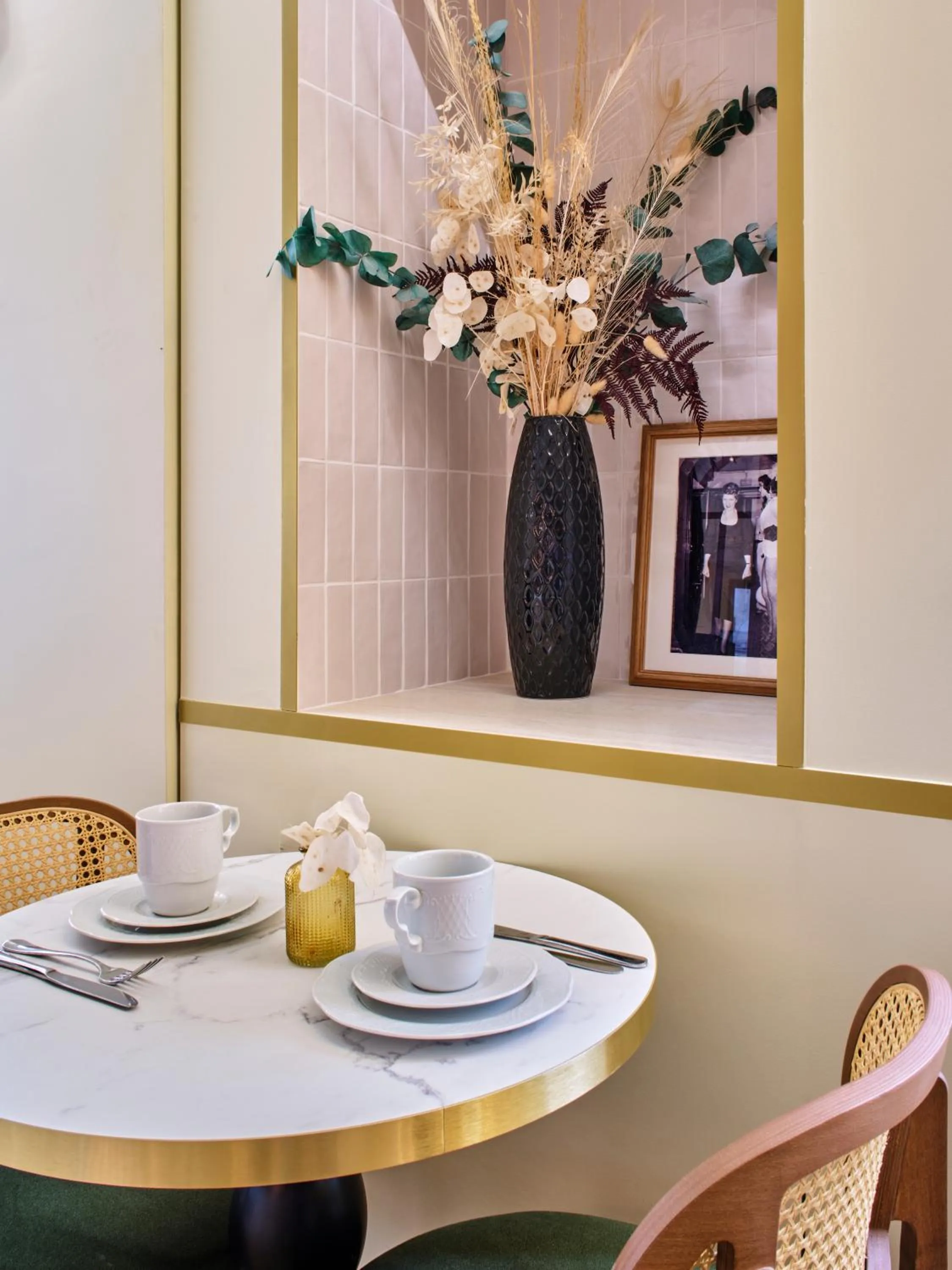 Breakfast in Hôtel Joséphine by Happyculture