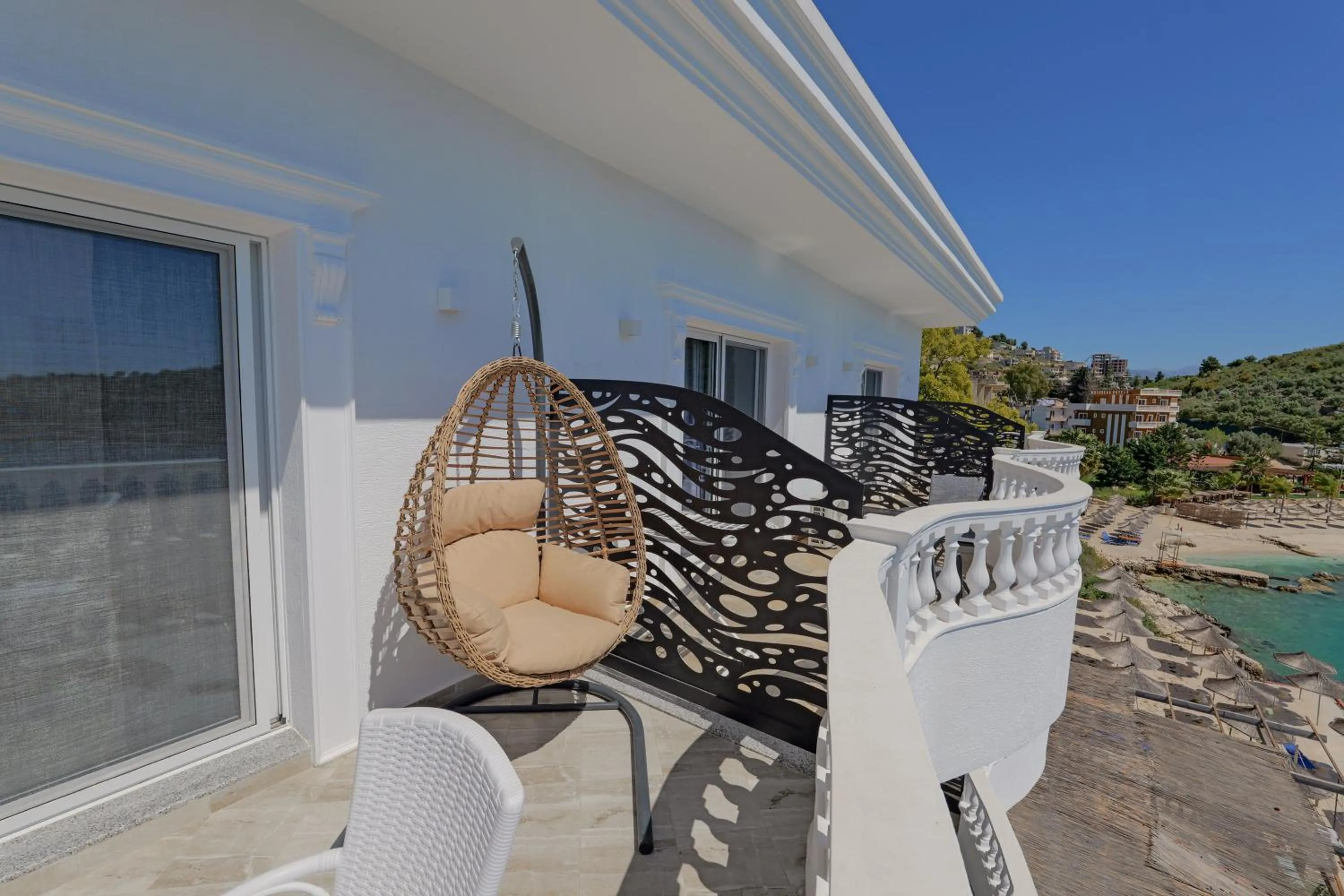 Day in Villa Juna Beach