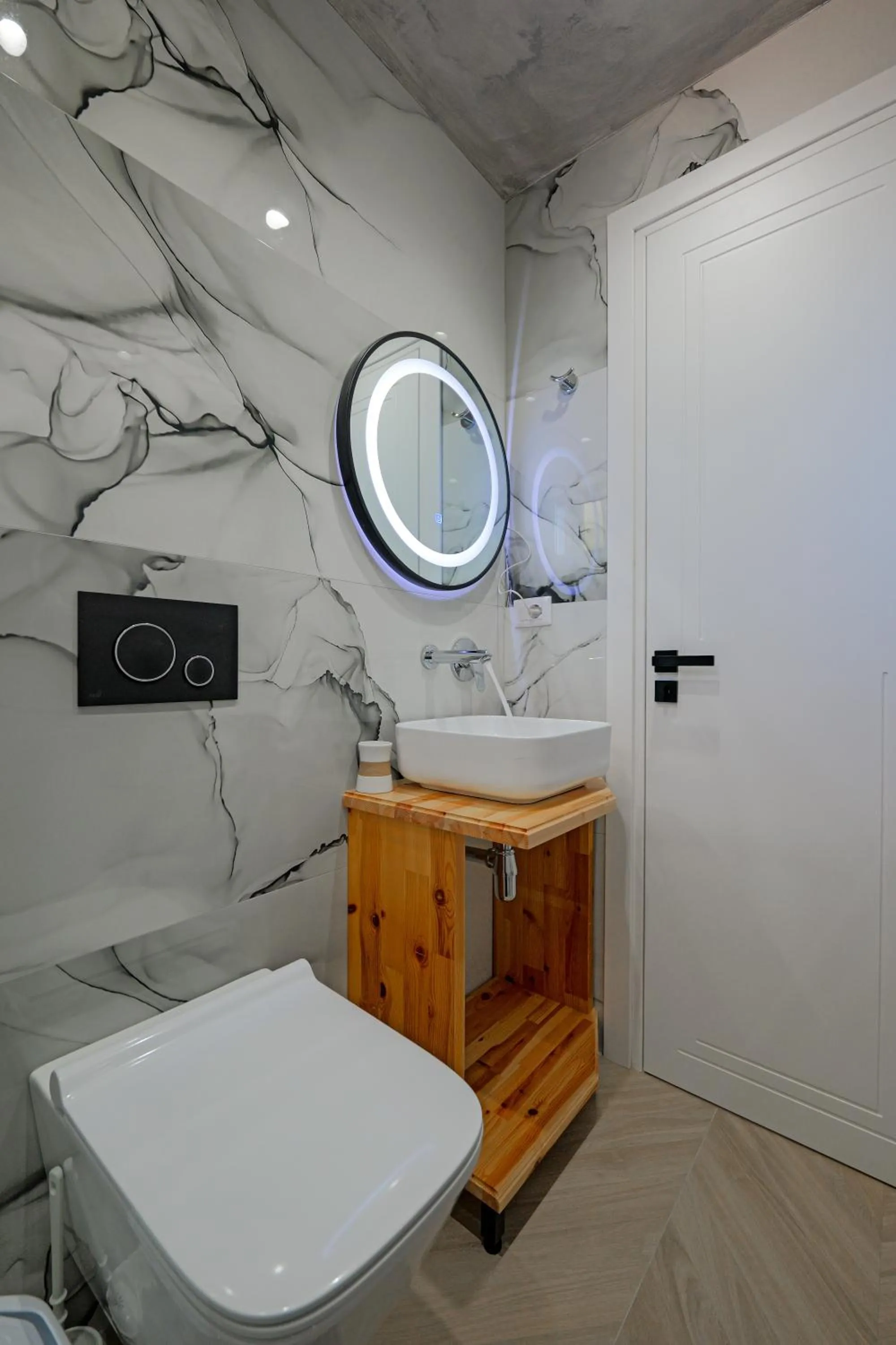 Bathroom in Villa Juna Beach