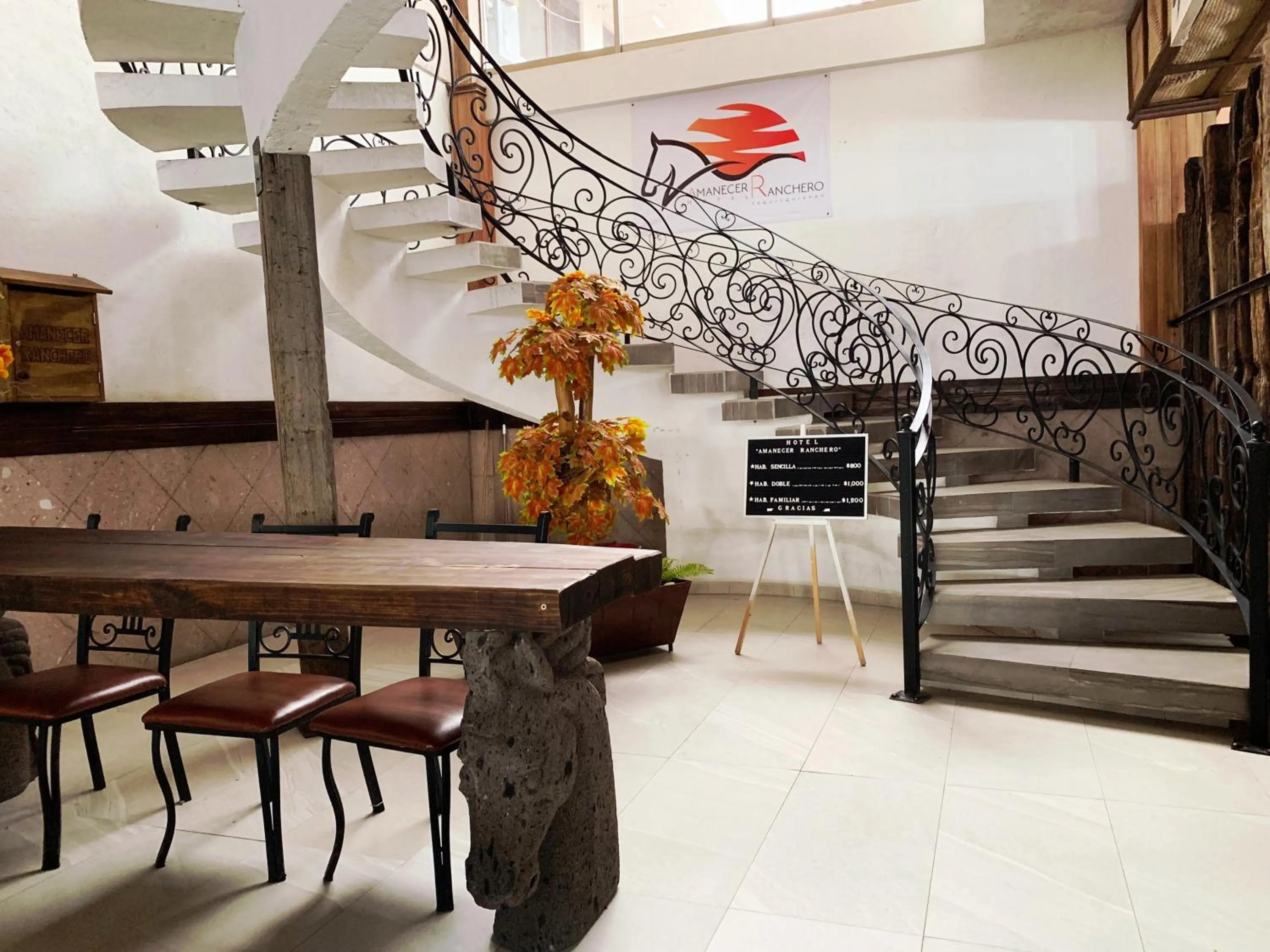 Lobby or reception in Amanecer Ranchero