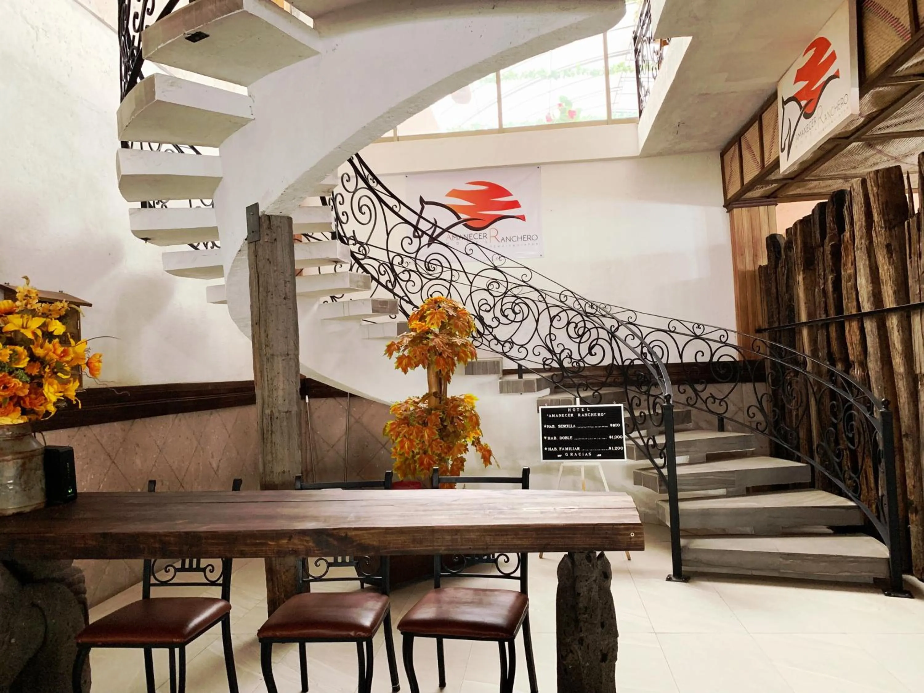 Lobby or reception in Amanecer Ranchero