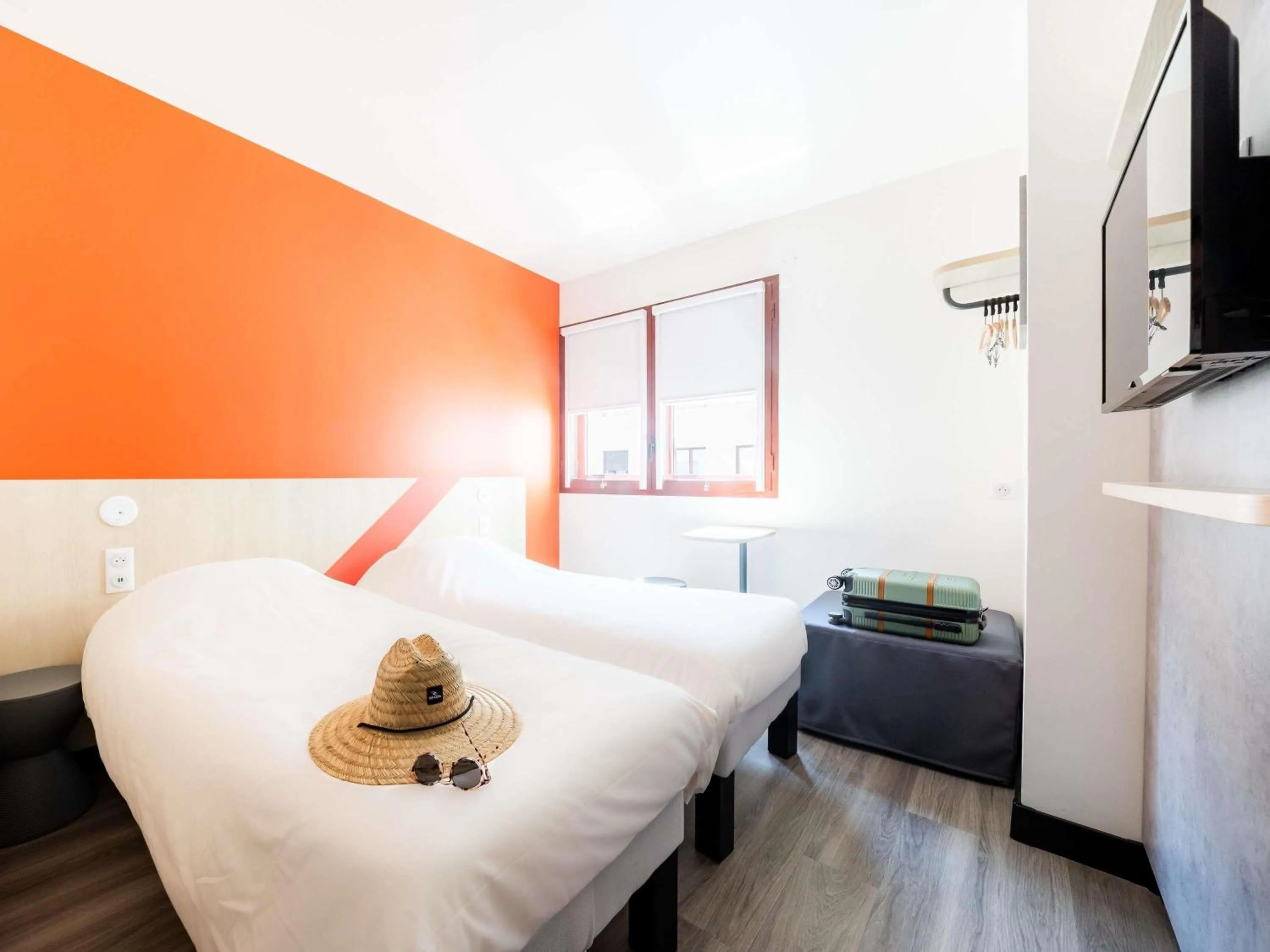 Bedroom, Bed in ibis budget Perpignan Centre Rénové en 2025