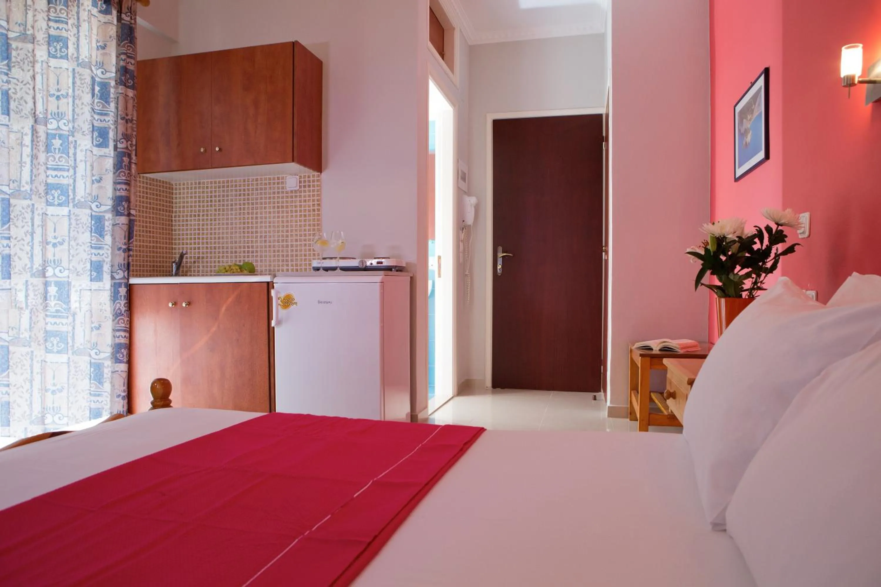 Kitchen or kitchenette, Bed in Jimmy's House