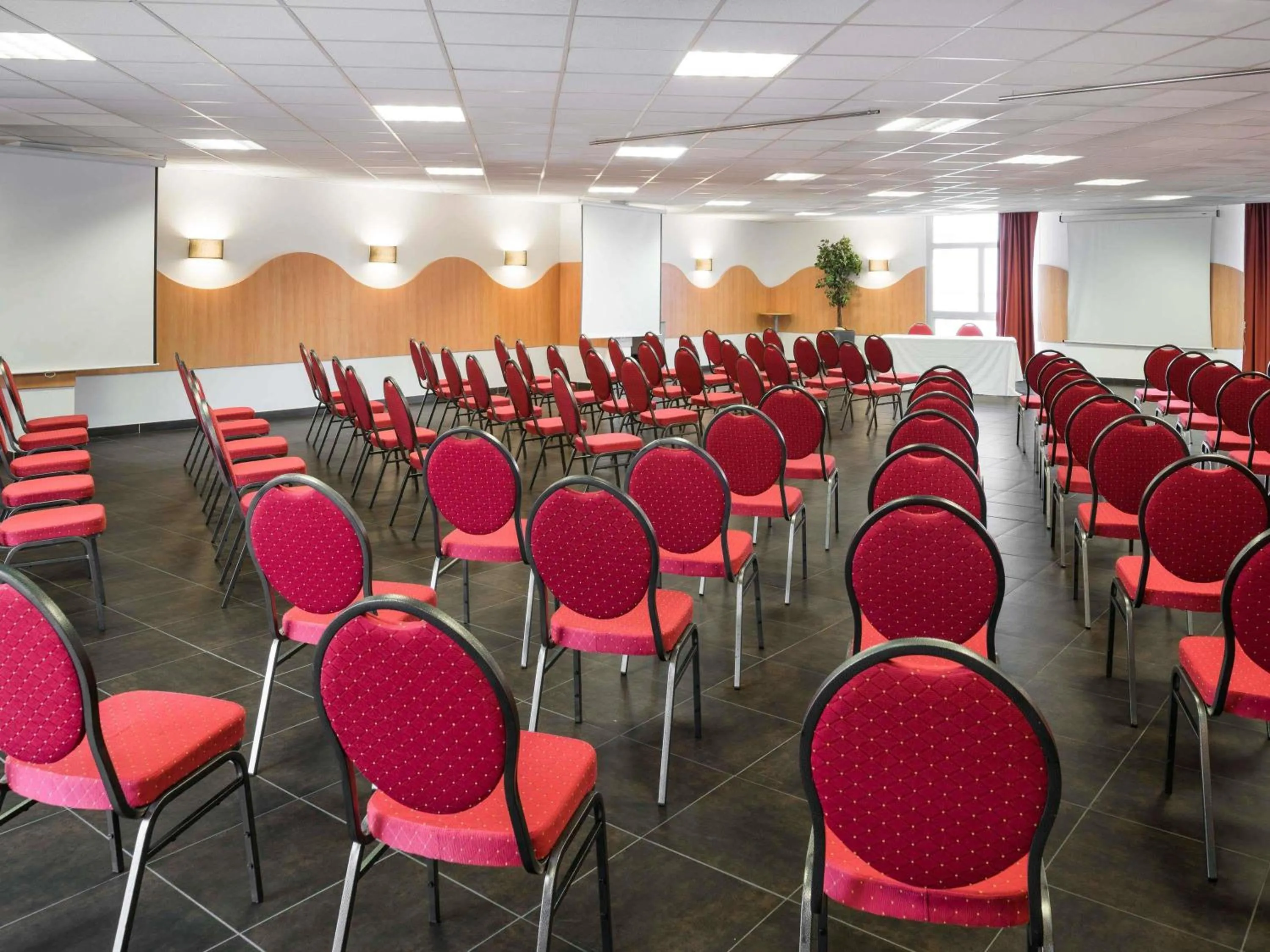 Meeting/conference room in ibis budget Paris Porte d'Aubervilliers