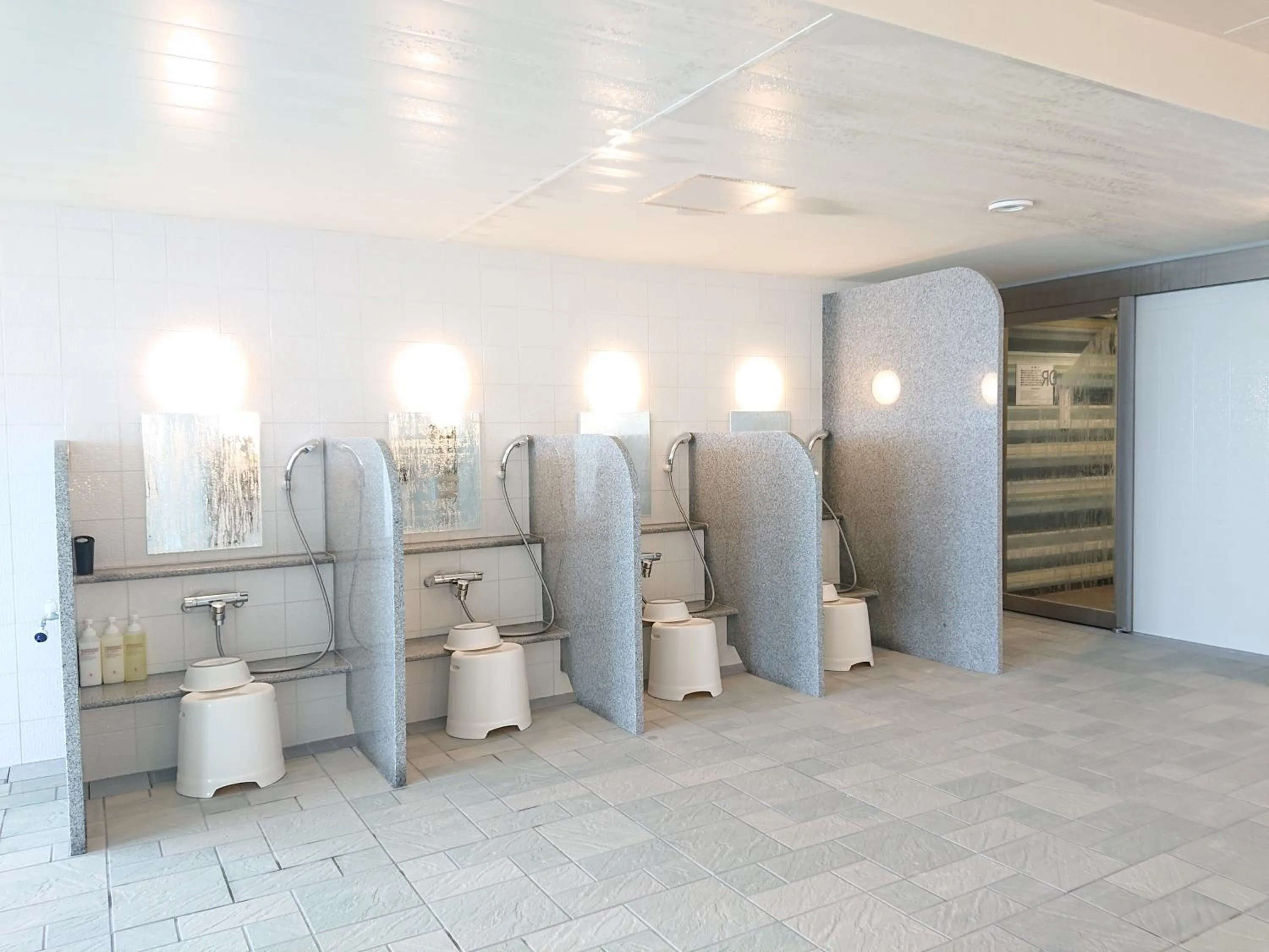 Public Bath in Green Rich Hotel Okinawa Nago (Artificial hot spring Futamata Yunohana)