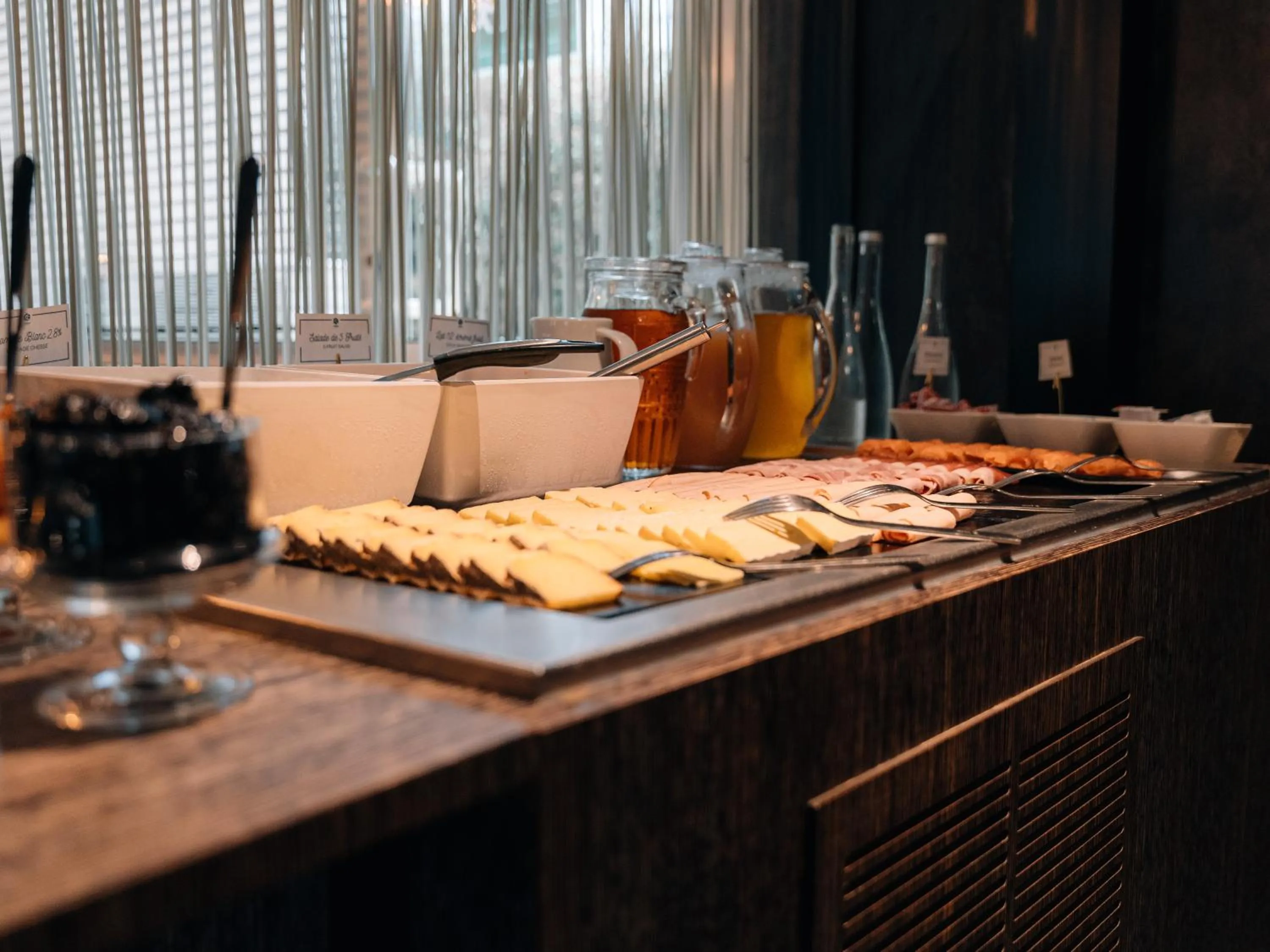 Breakfast in Urban Hotel & Spa Aix-les-Bains - BW Signature Collection