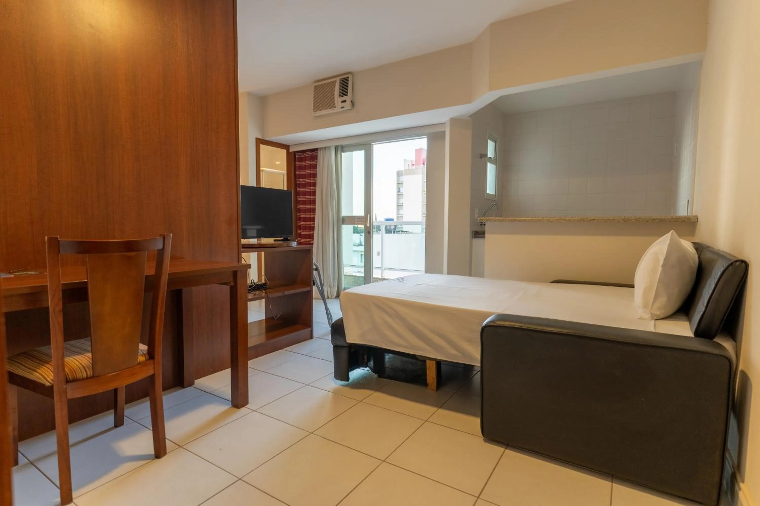 TV and multimedia, Bed in Hotel Cianorte Diamond