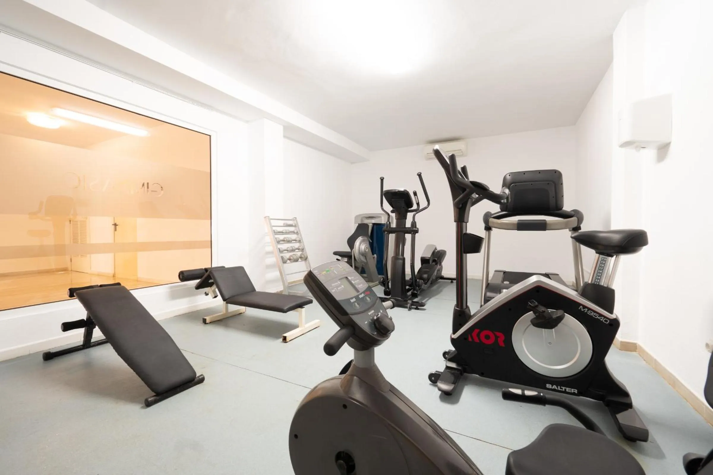 Fitness centre/facilities in Tropicana Hotel