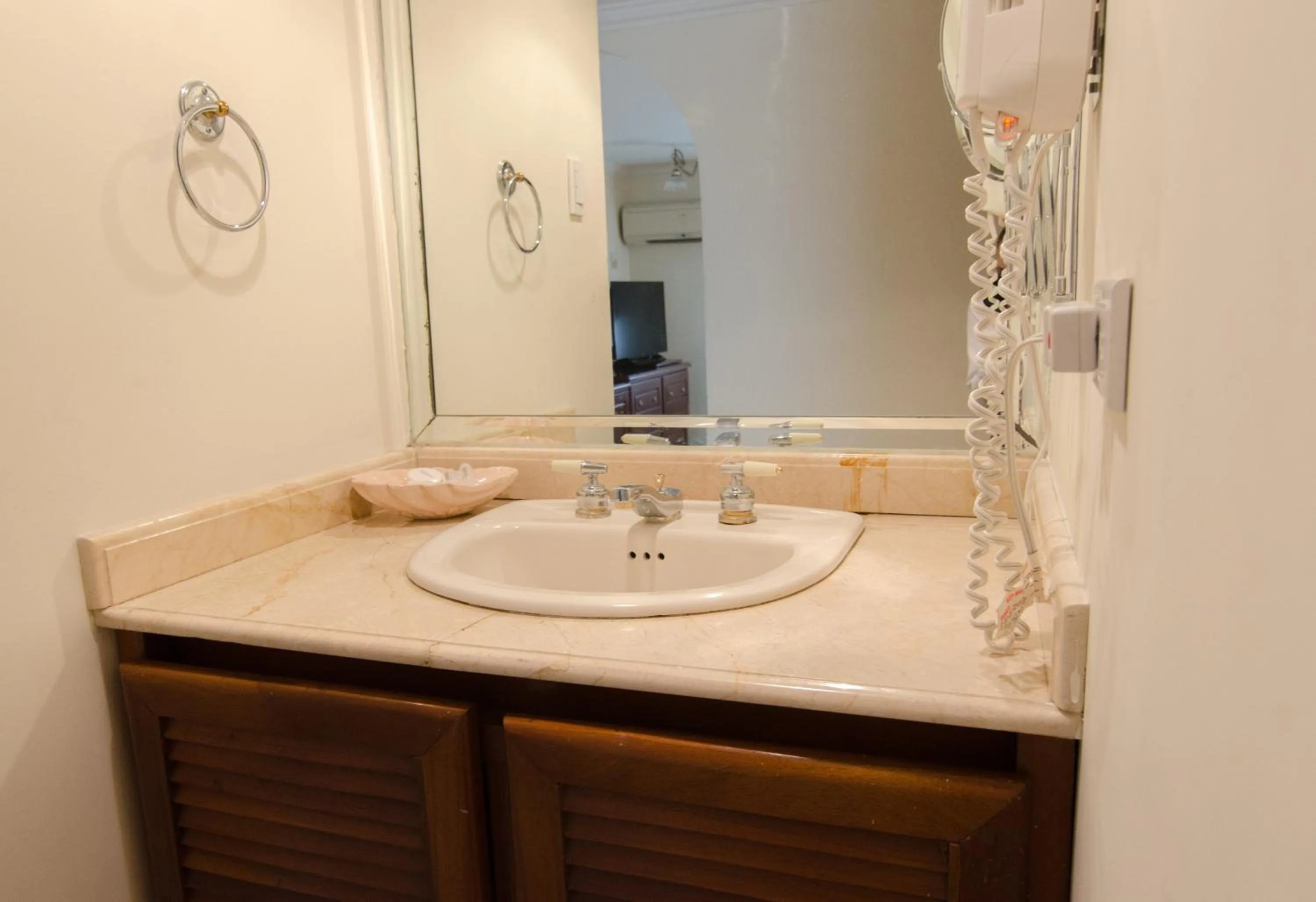 Bathroom in Hotel Majestic