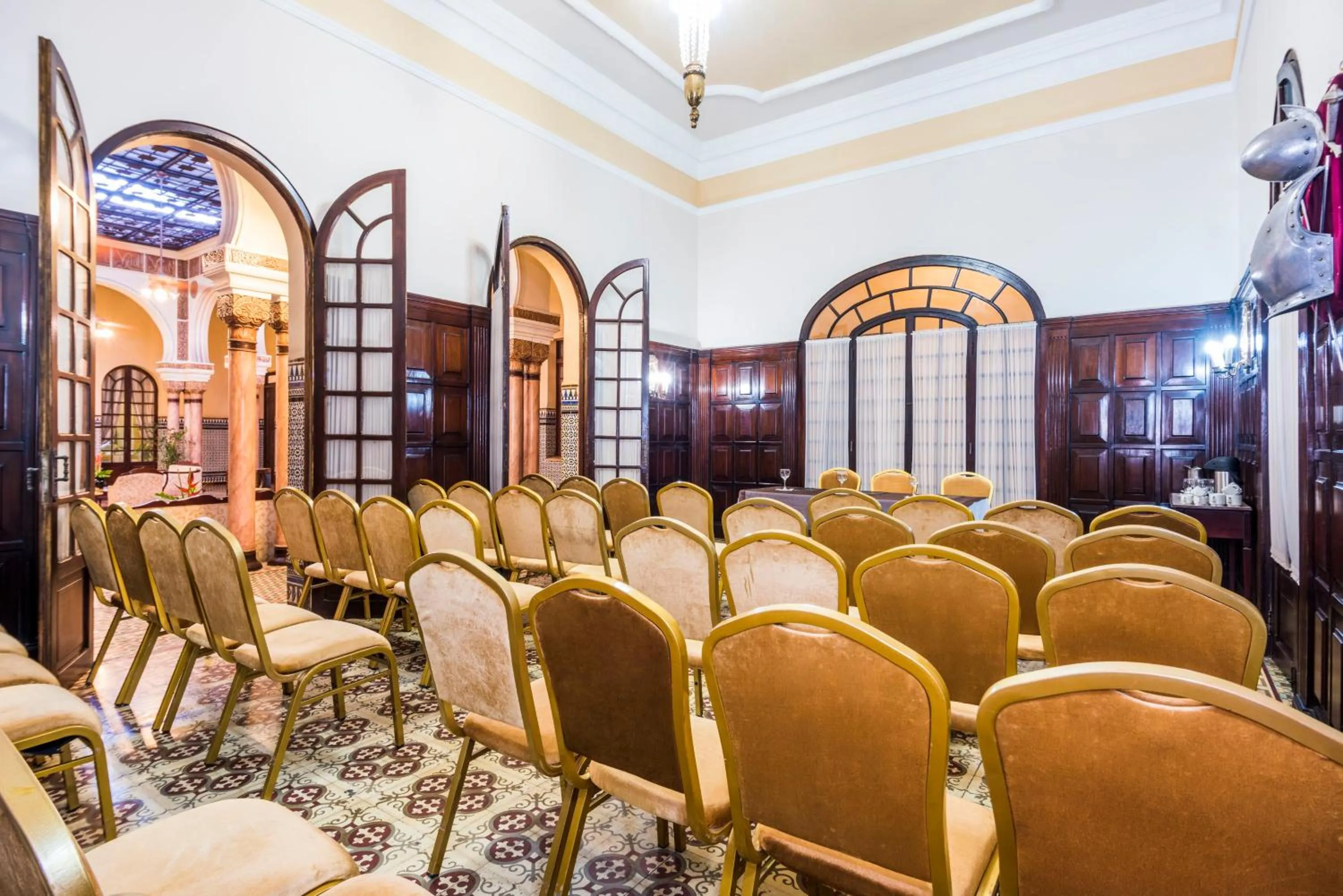 Banquet/Function facilities in Hotel Majestic