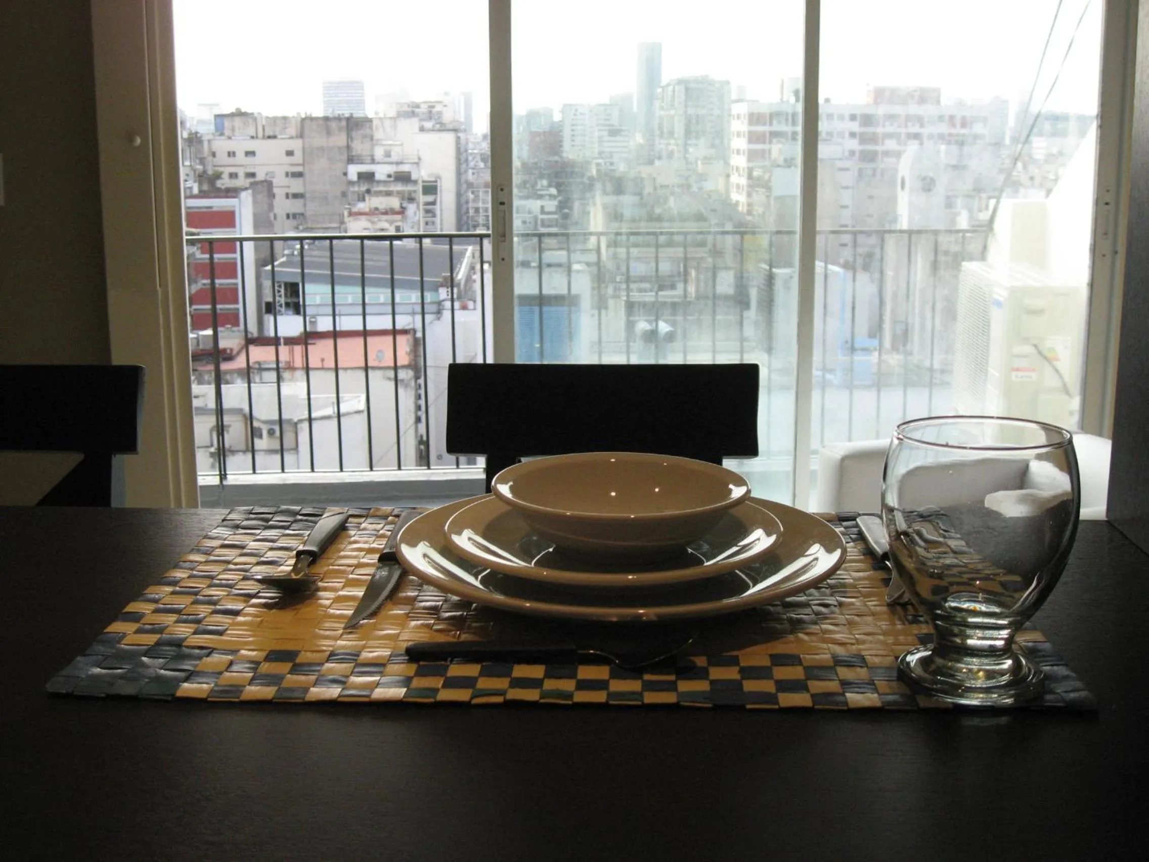 Day in Callao Suites Recoleta