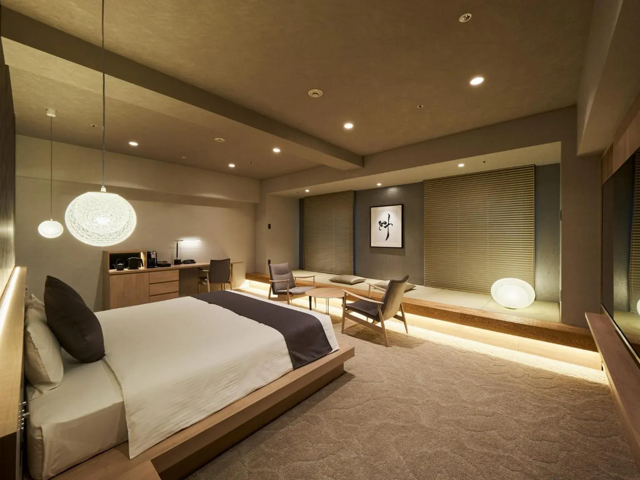 Executive King Room with Tatami Area -Non Smoking in Hotel Villa Fontaine Grand Tokyo-Shiodome Executive King Room with Tatami Area -Non Smoking in Hotel Villa Fontaine Grand Tokyo-Shiodome