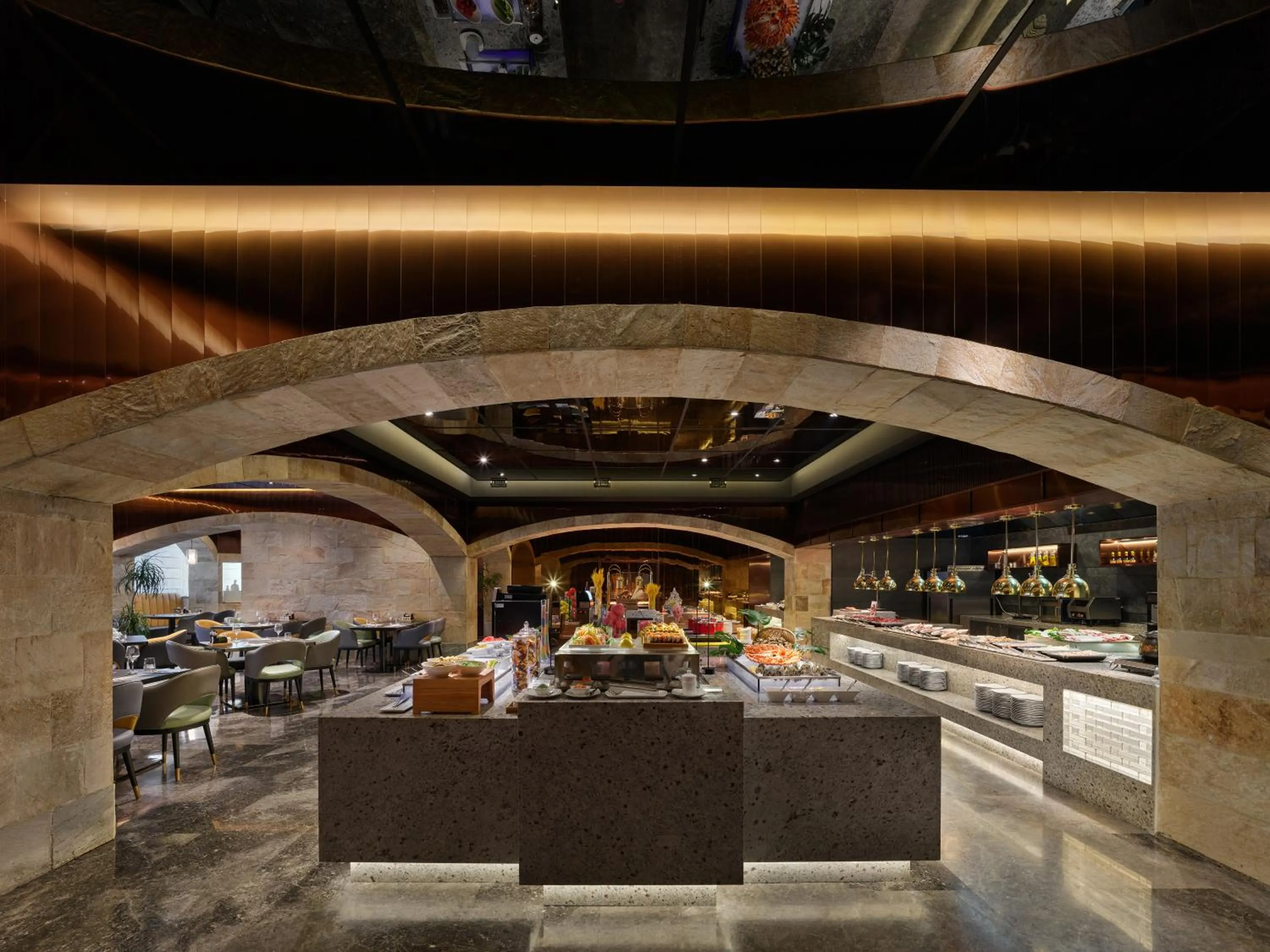 Restaurant/places to eat in Beijing Poly Plaza Hotel