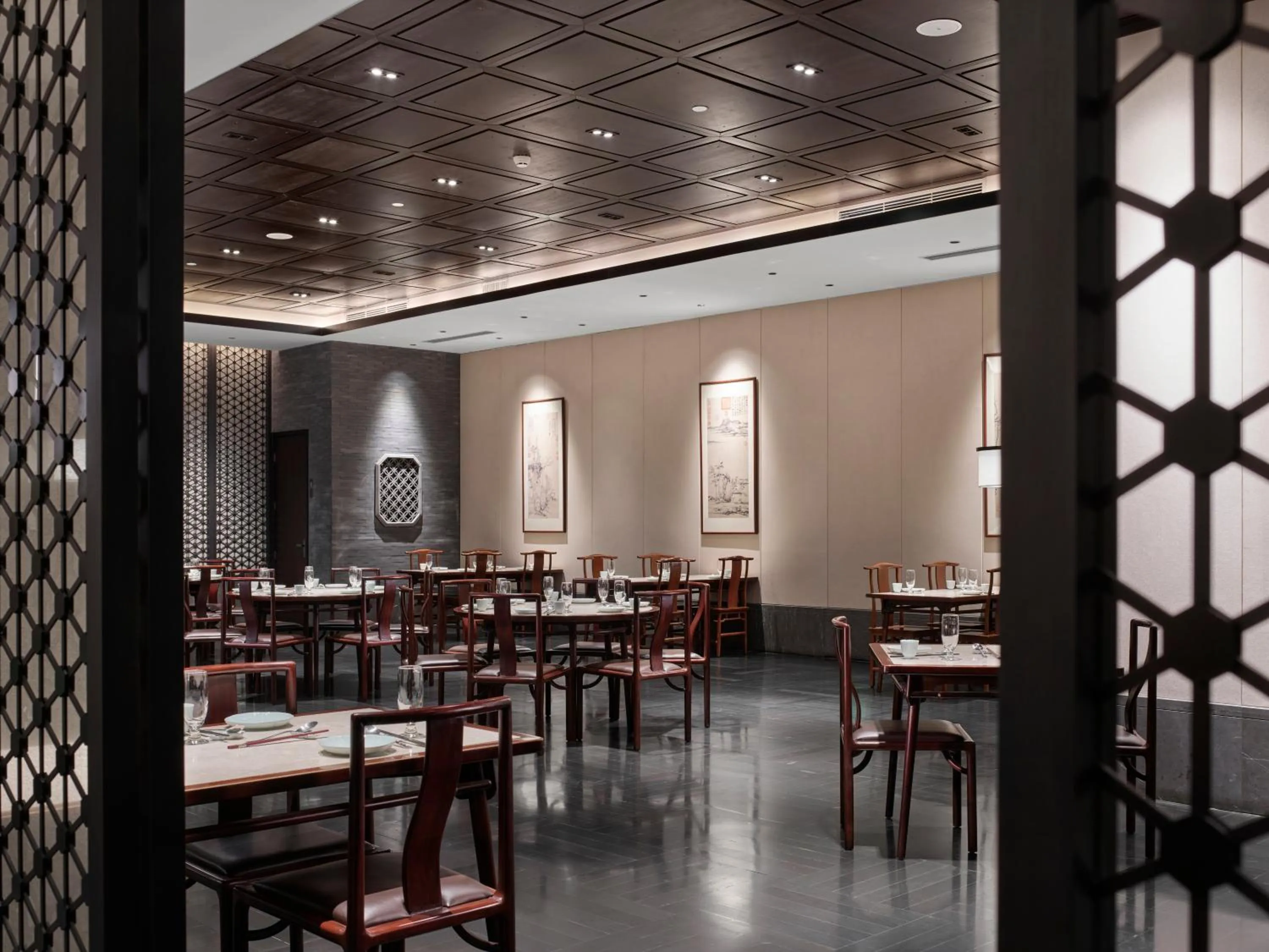 Restaurant/places to eat in Beijing Poly Plaza Hotel