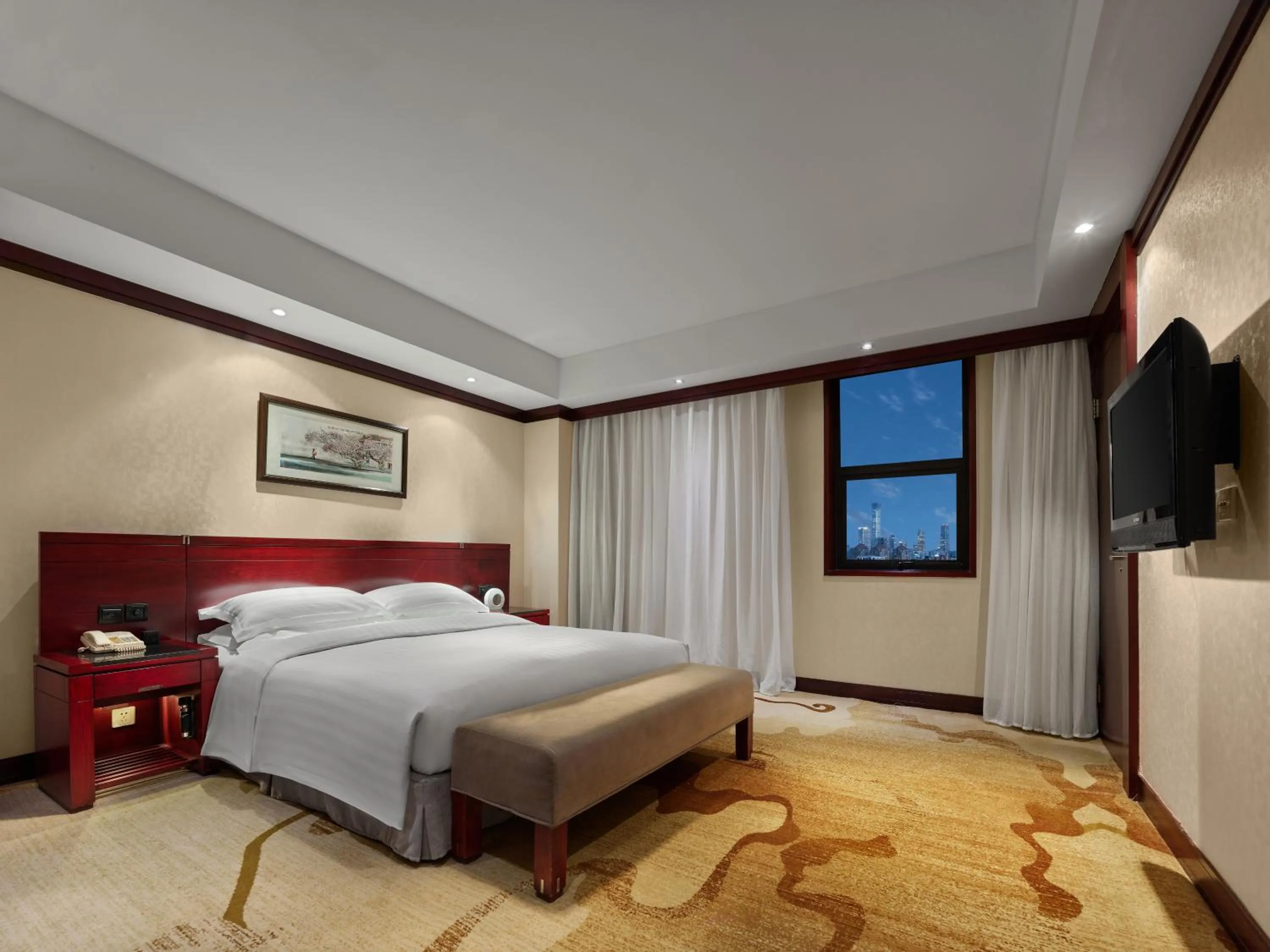 Bedroom, Bed in Beijing Poly Plaza Hotel