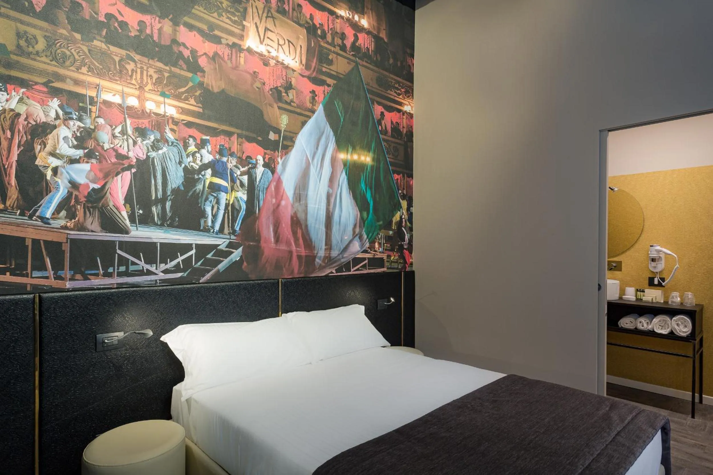 Bed in Italianflat - Theatrum Rooms and Suite