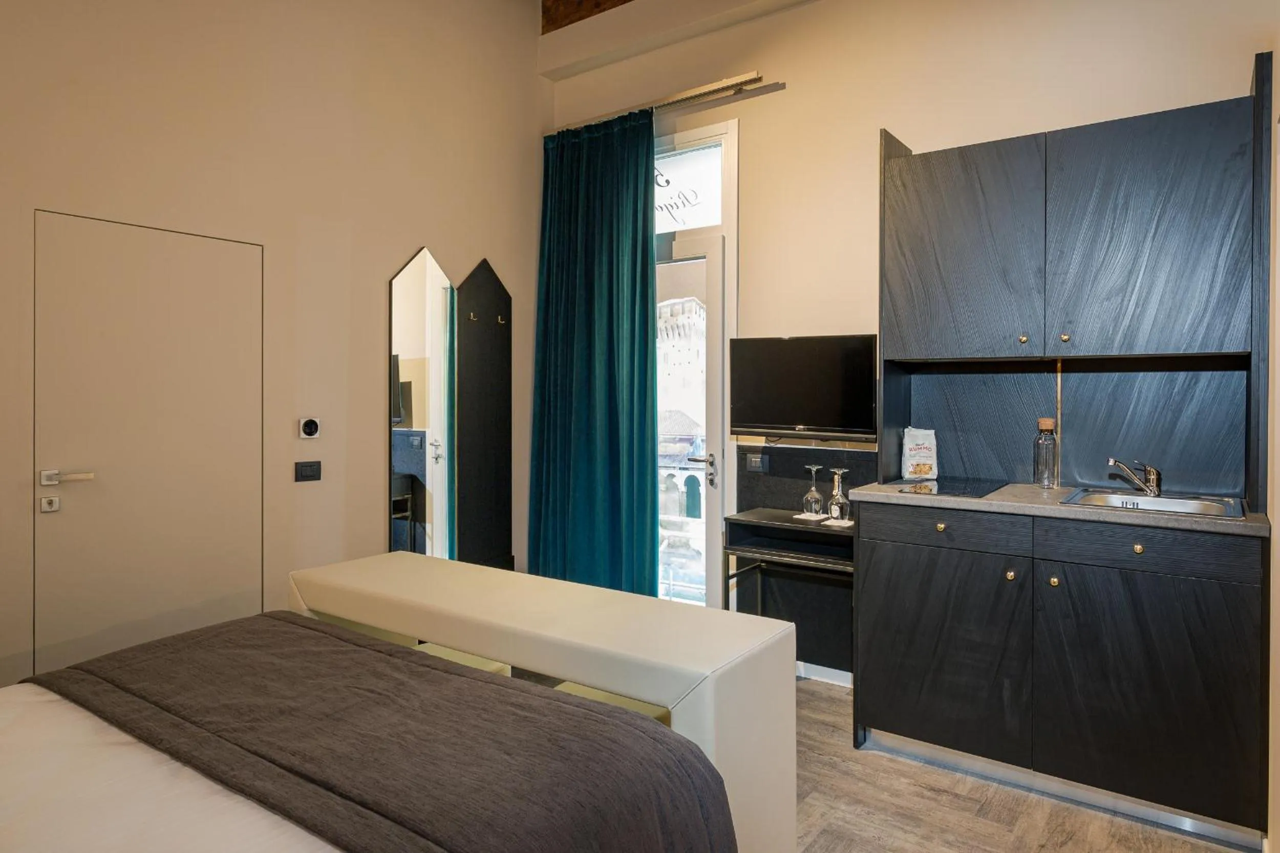 Bed in Italianflat - Theatrum Rooms and Suite