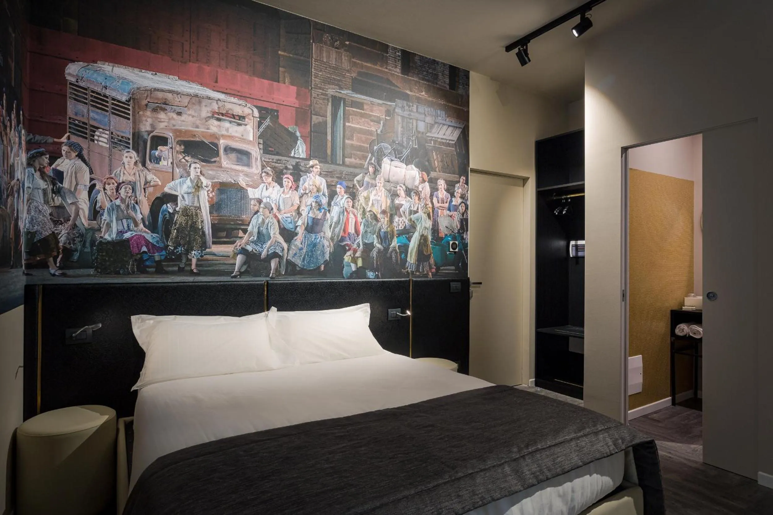 Bed in Italianflat - Theatrum Rooms and Suite