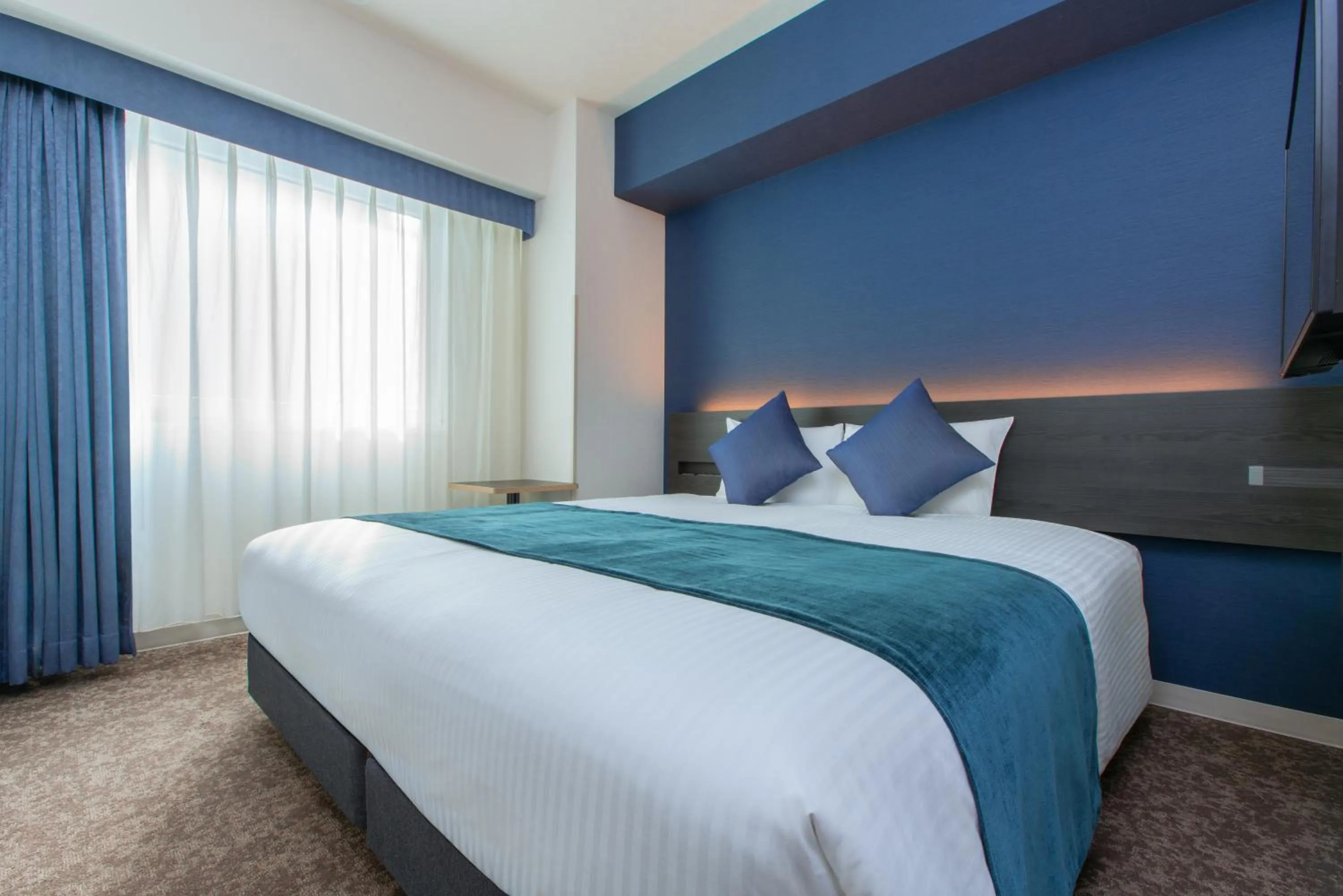 Photo of the whole room, Bed in Hotel Villa Fontaine Tokyo-Hamamatsucho