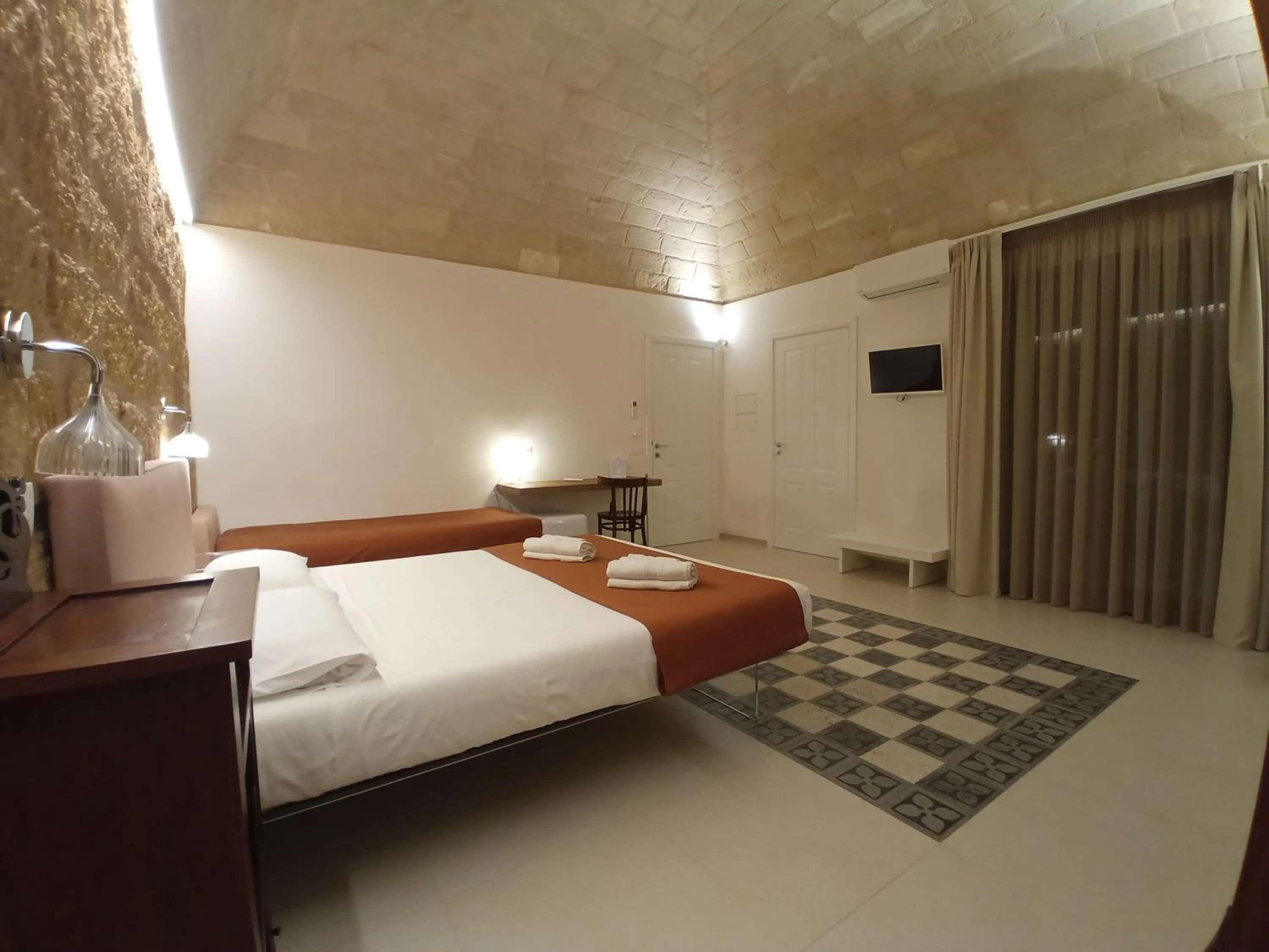 Bed in Ricordi Siciliani - Charme Rooms
