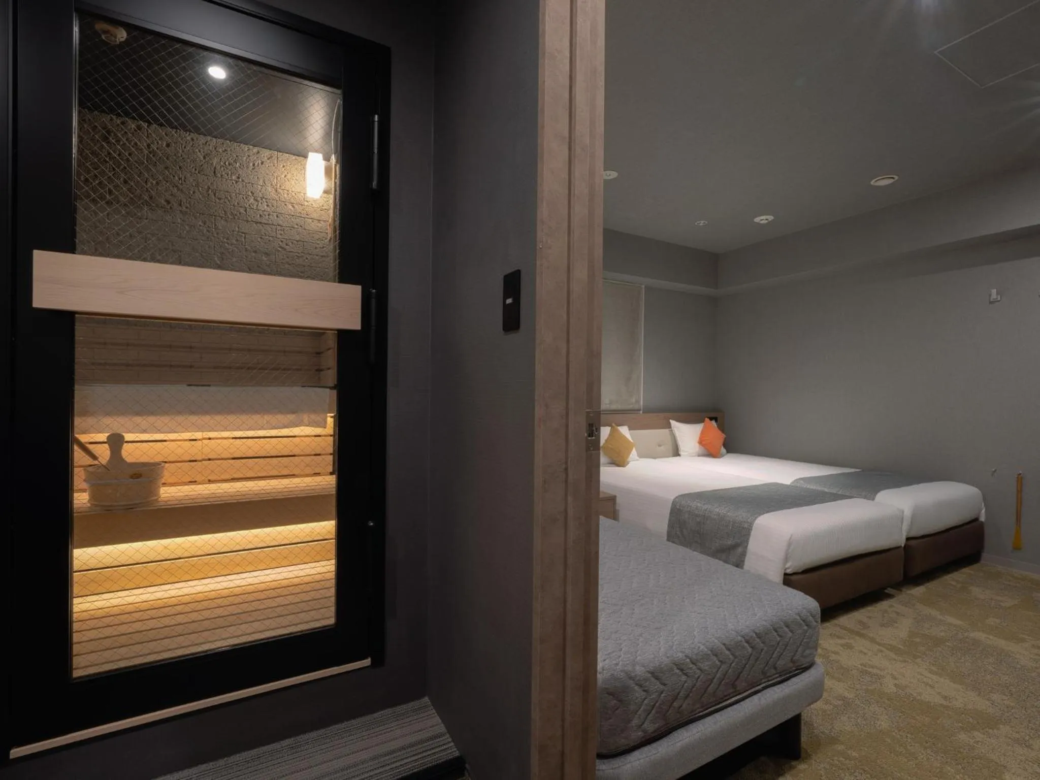 Photo of the whole room, Bed in Hotel Villa Fontaine Tokyo-Shinjuku