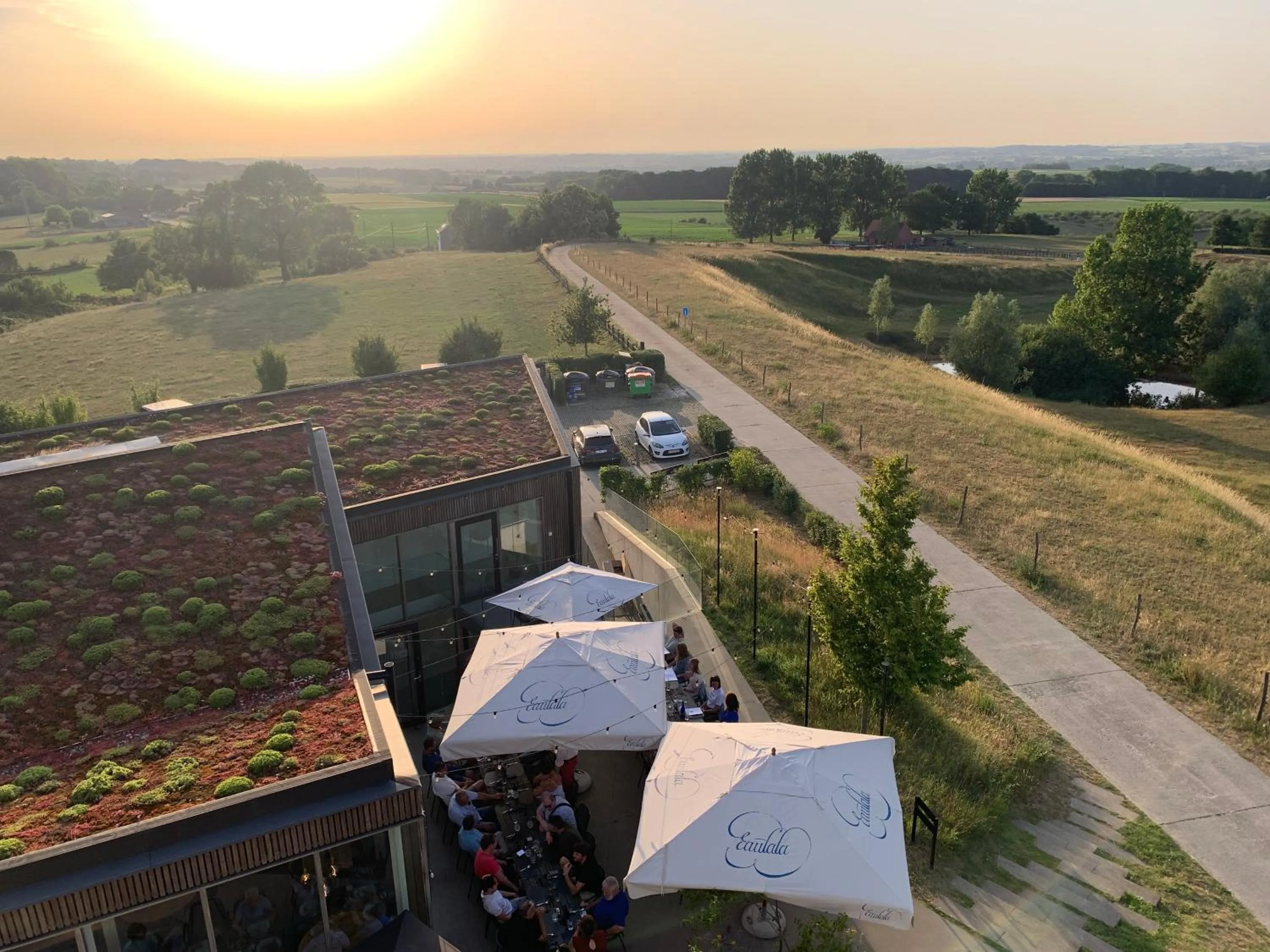 Restaurant/places to eat in Hotond Sporthotel