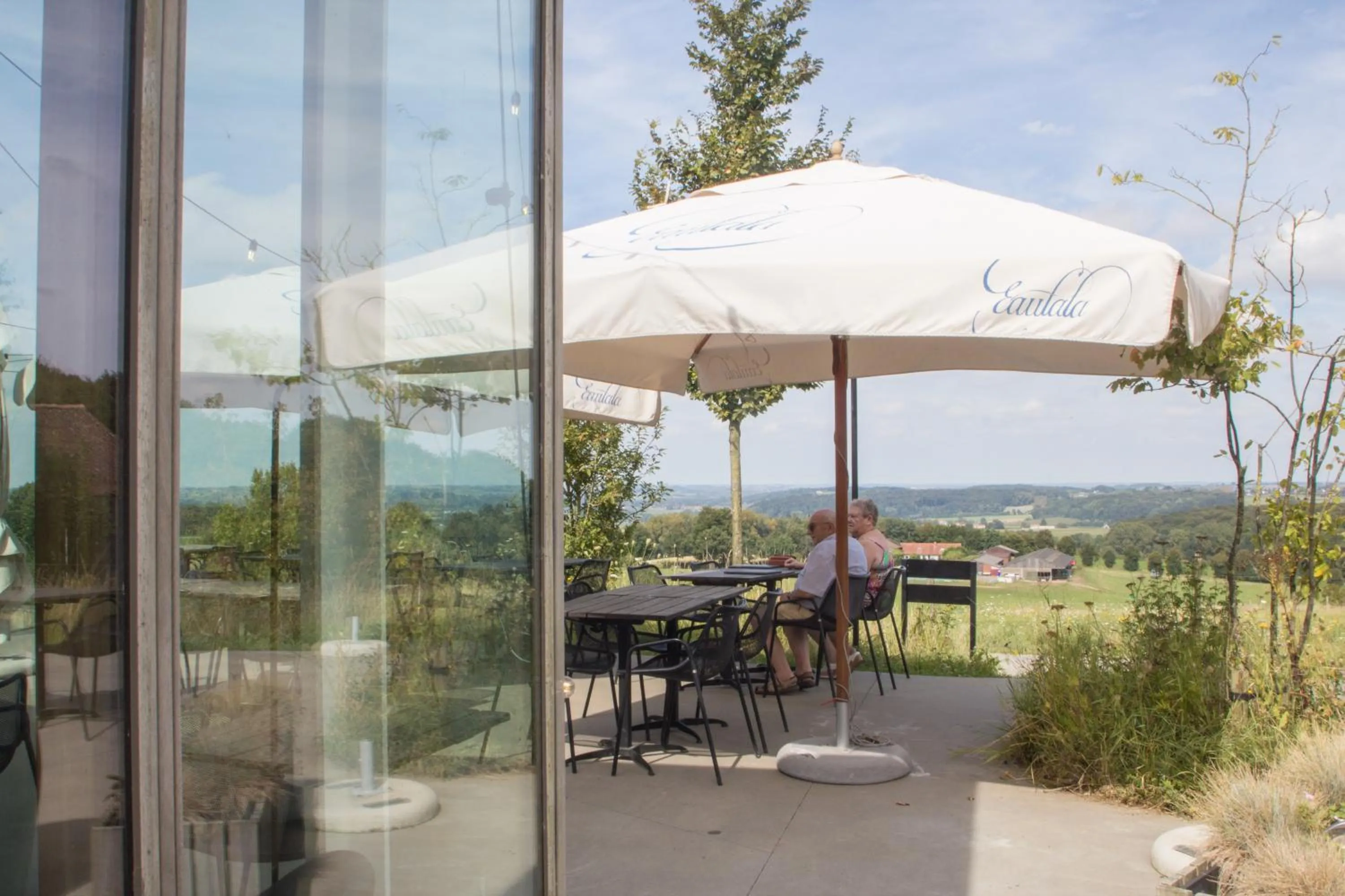 Patio in Hotond Sporthotel