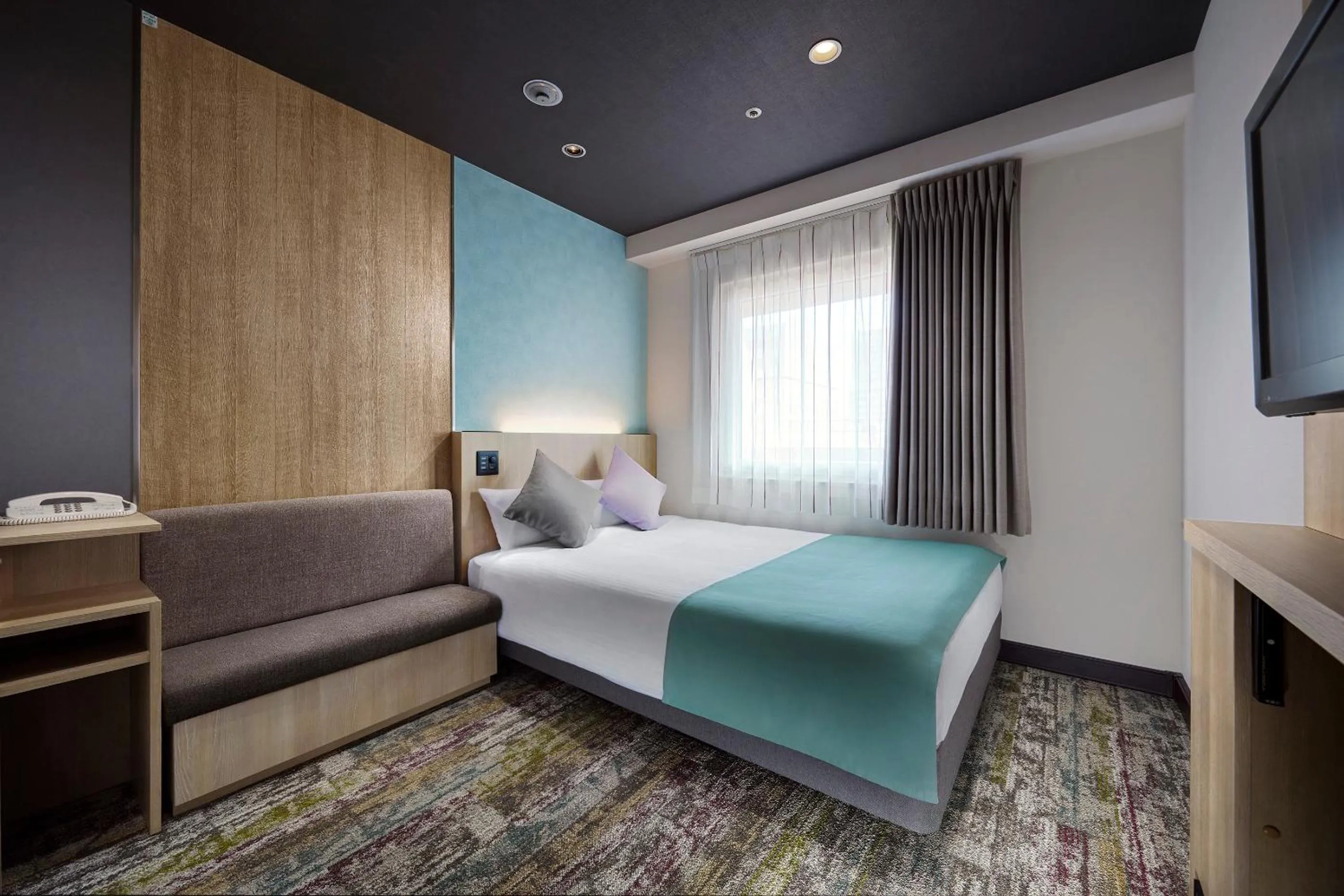 Bed in Hotel Villa Fontaine Tokyo-Kayabacho