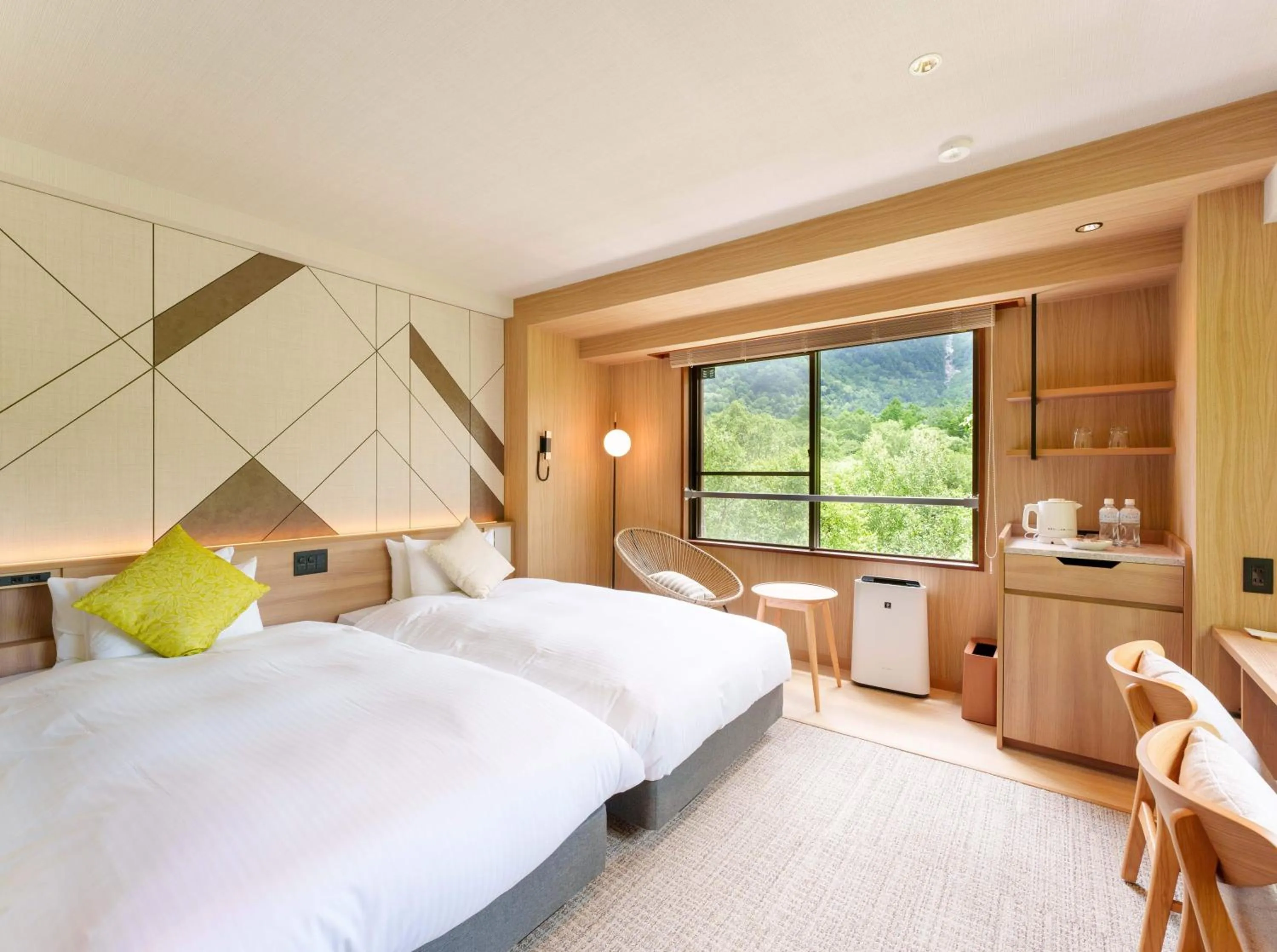 Bed in Kamikochi Lemeiesta Hotel