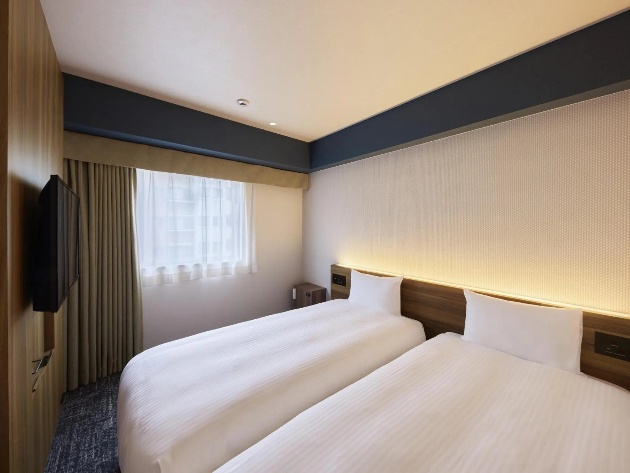 Photo of the whole room, Bed in Hotel Villa Fontaine Tokyo-Ueno Okachimachi