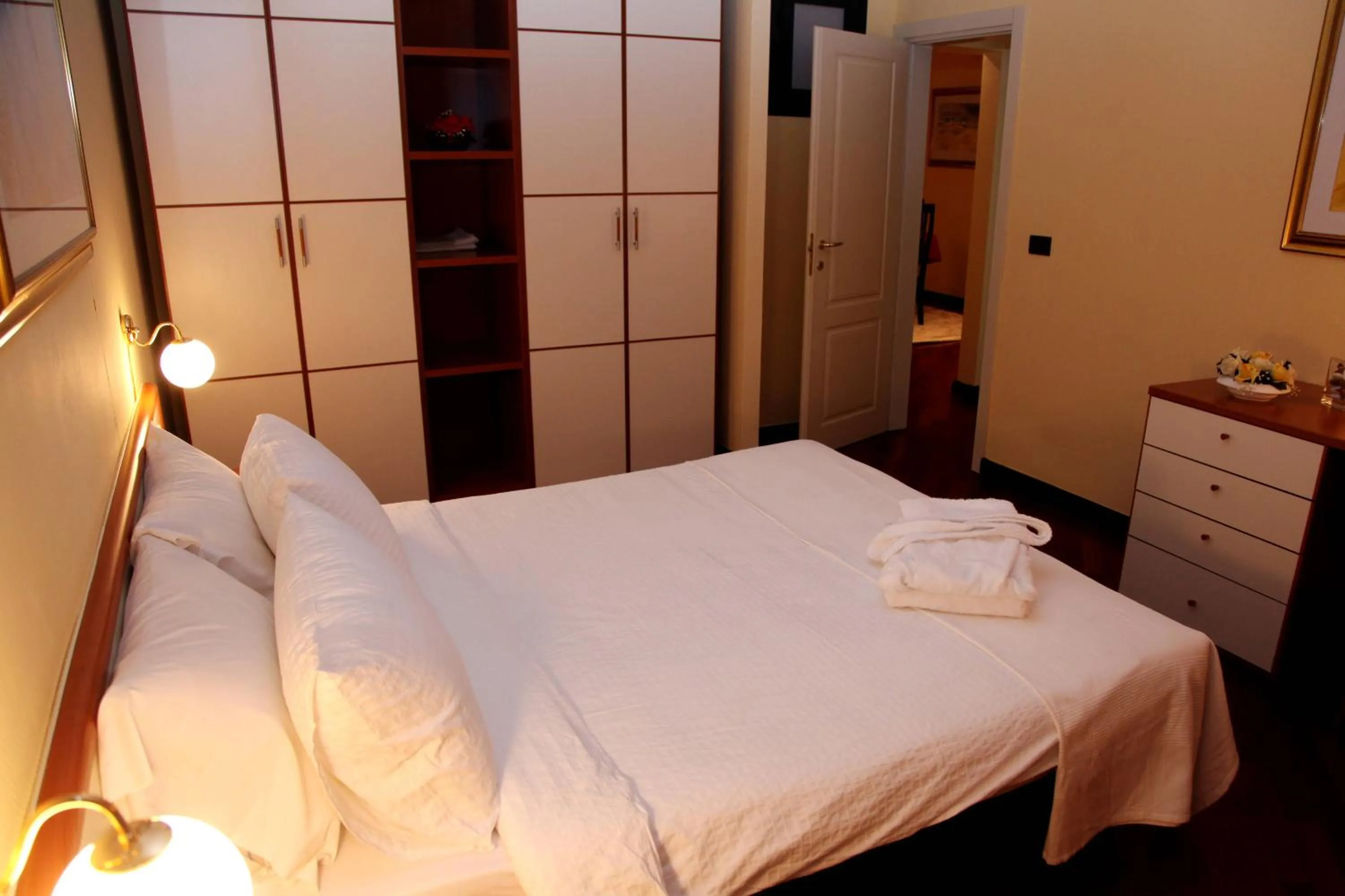 Bedroom, Bed in Aksai Residence