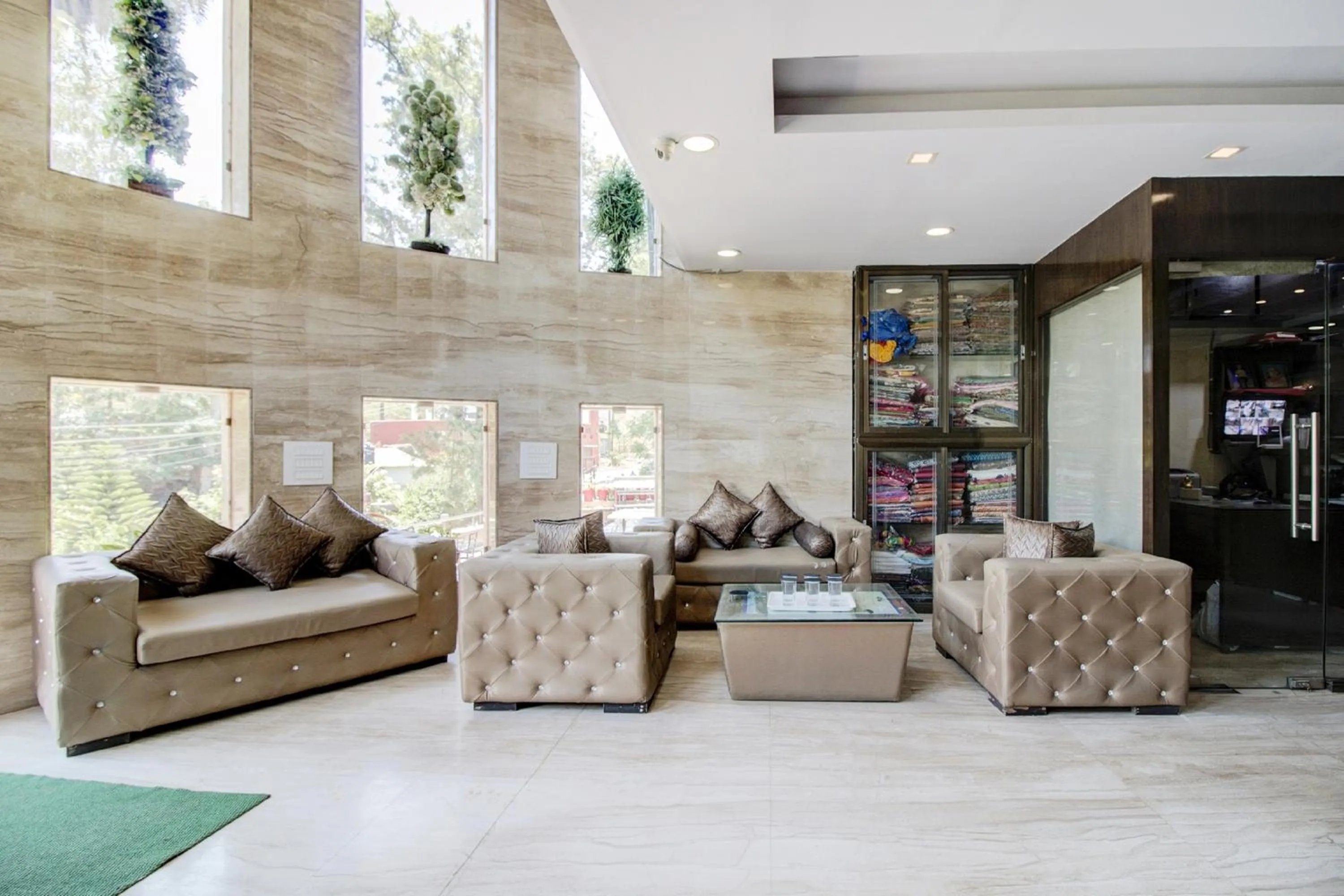 Lobby or reception in Hotel Royale Palace