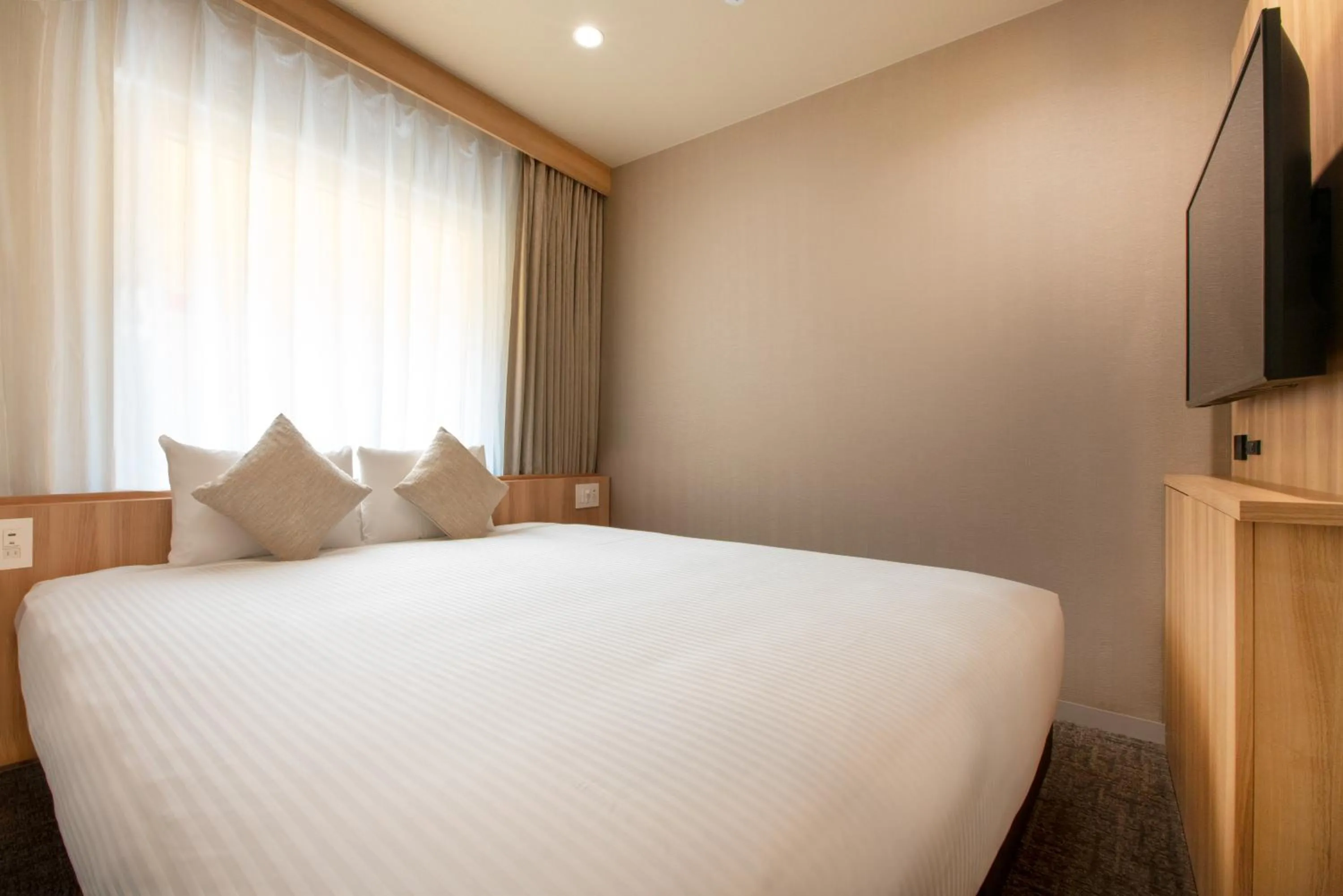 Photo of the whole room, Bed in Hotel Villa Fontaine Tokyo-Jimbocho