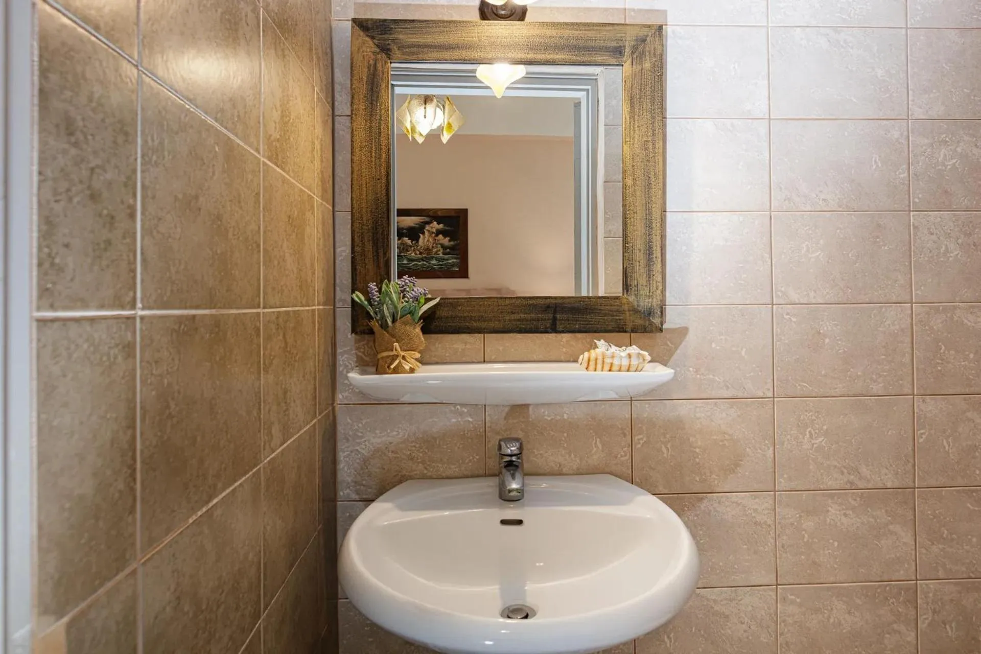 Bathroom in Kasteli Studios & Apartments