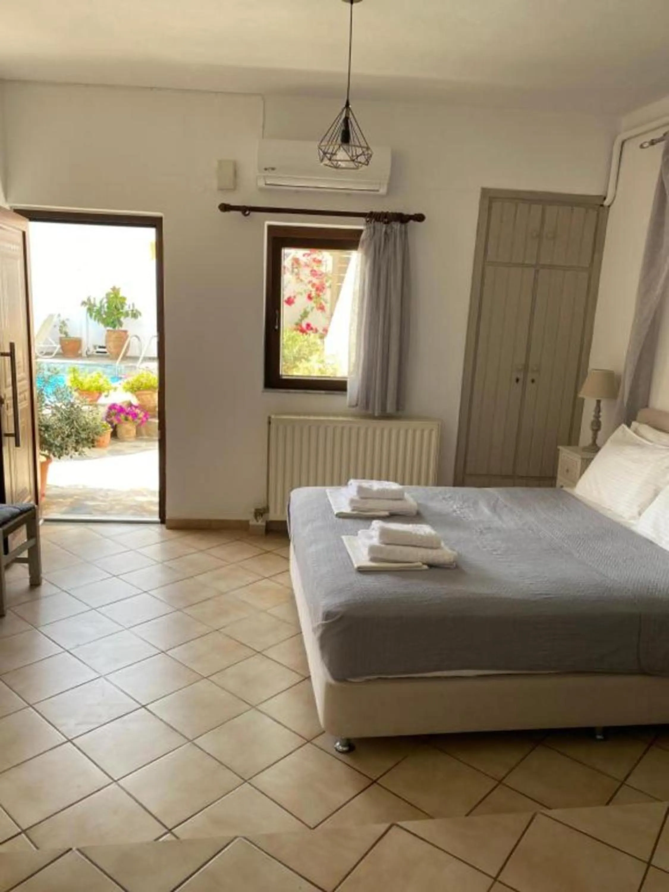 View (from property/room), Bed in Kasteli Studios & Apartments